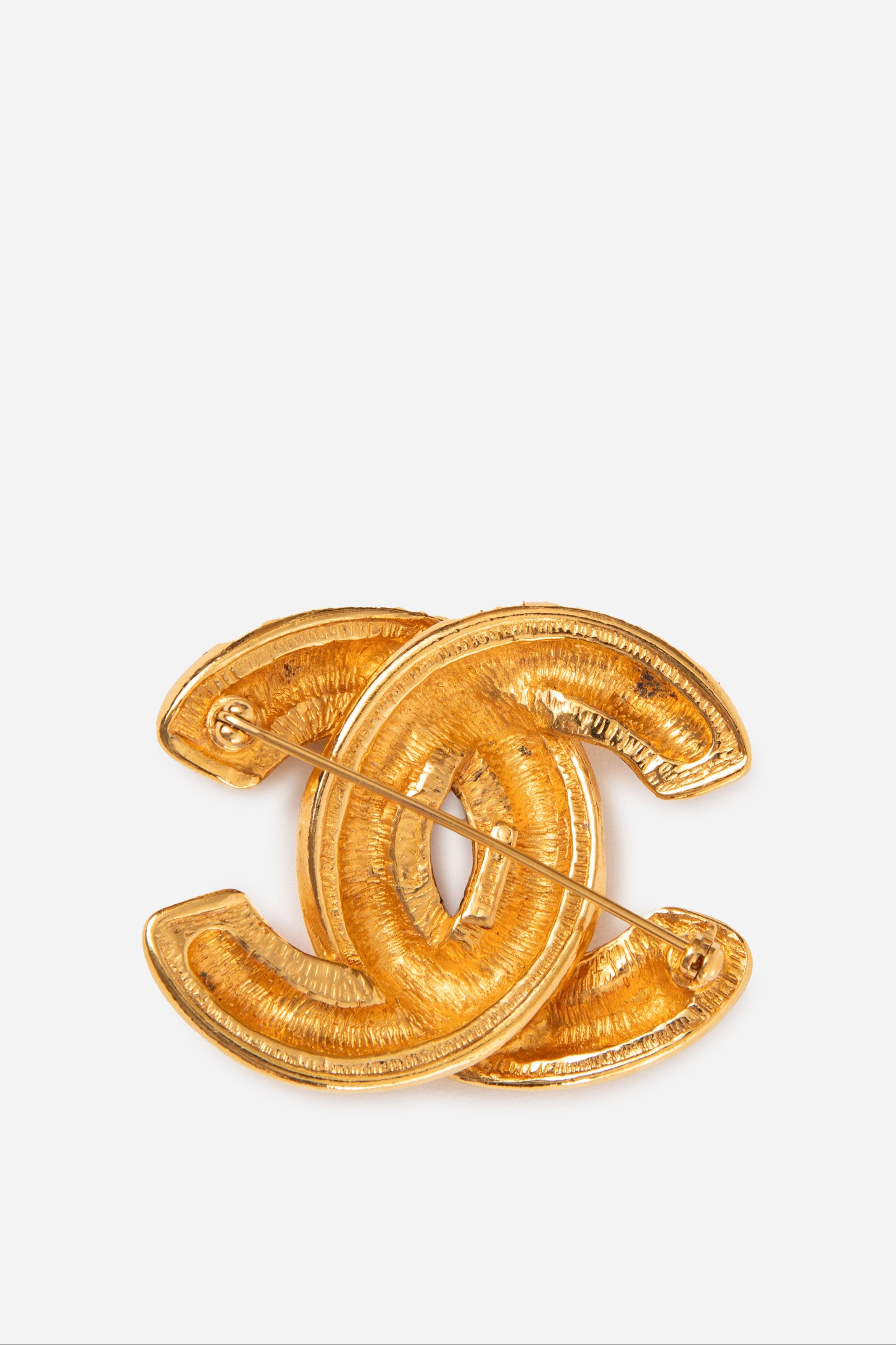 Pre-owned CHANEL 80's Quilted CC Brooch M