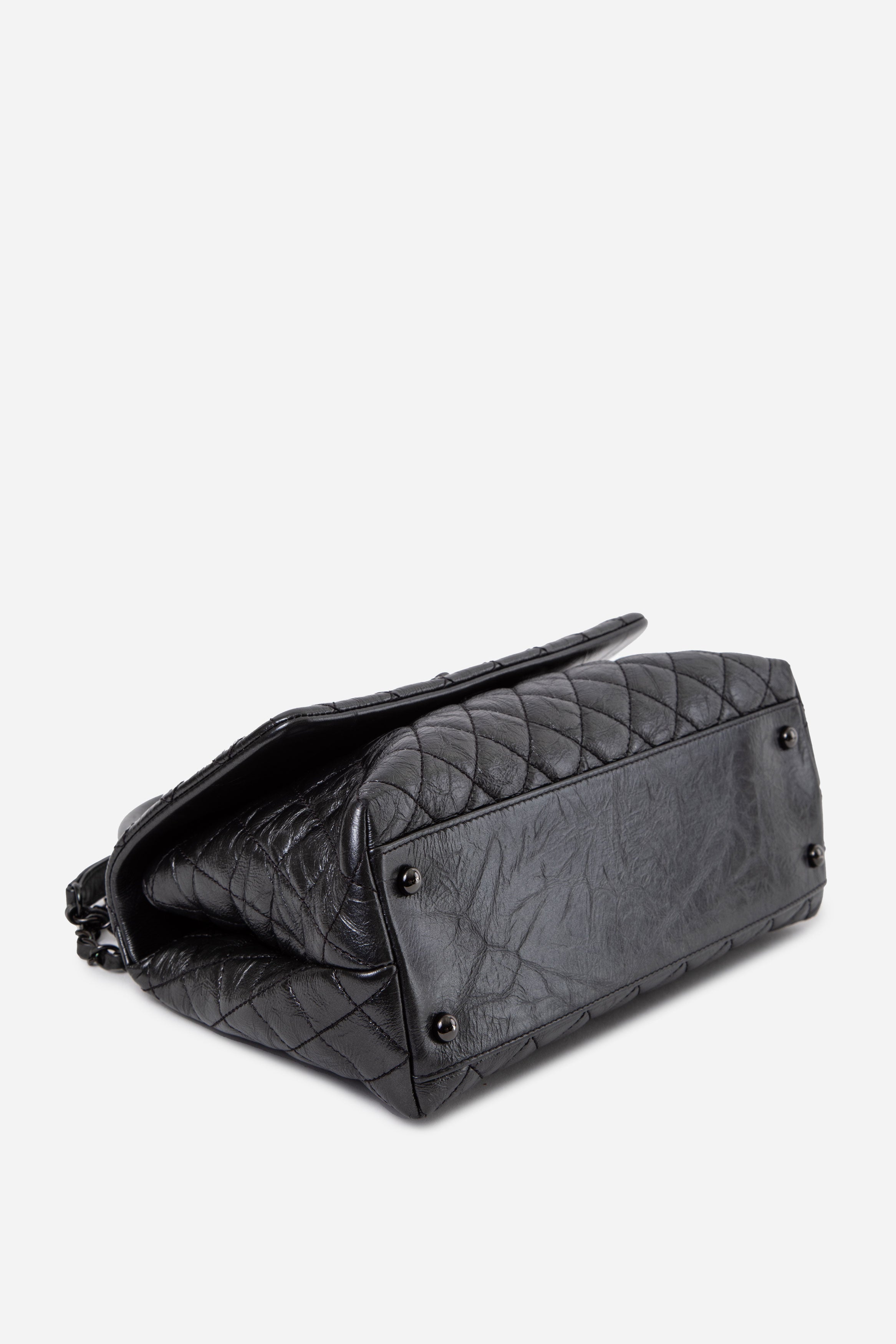 Pre-Owned Chanel So Black Small Aged Calfskin Coco Handle Top Handle