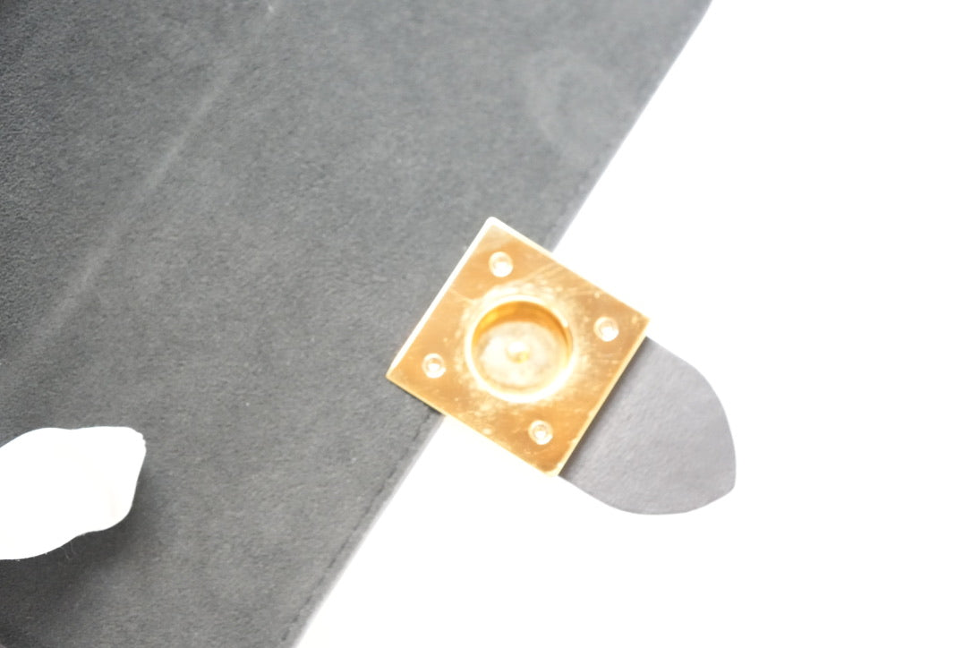 Louis Vuitton Monogram Locky BB