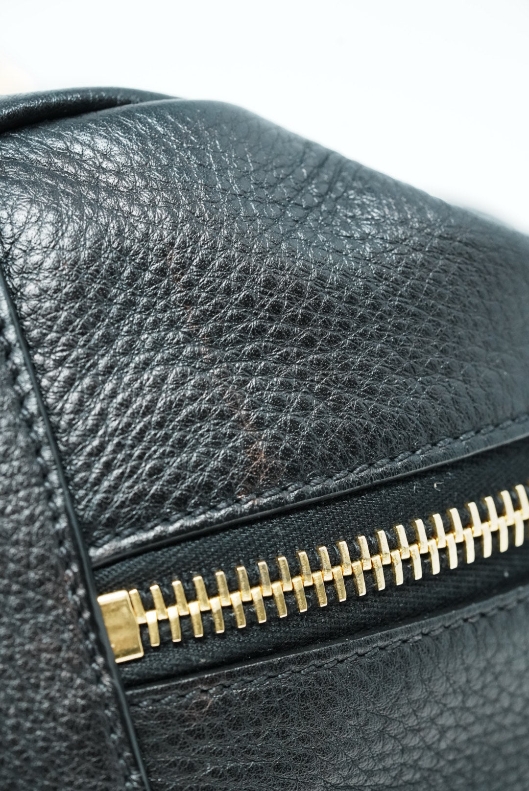 PRADA Vitello Daino Side Zip Pocket