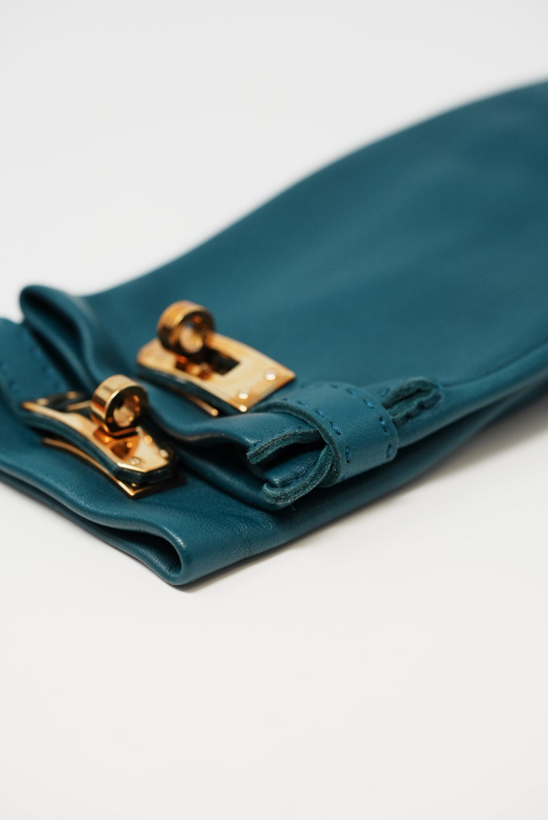 Hermes Leather Soya Gloves Blue