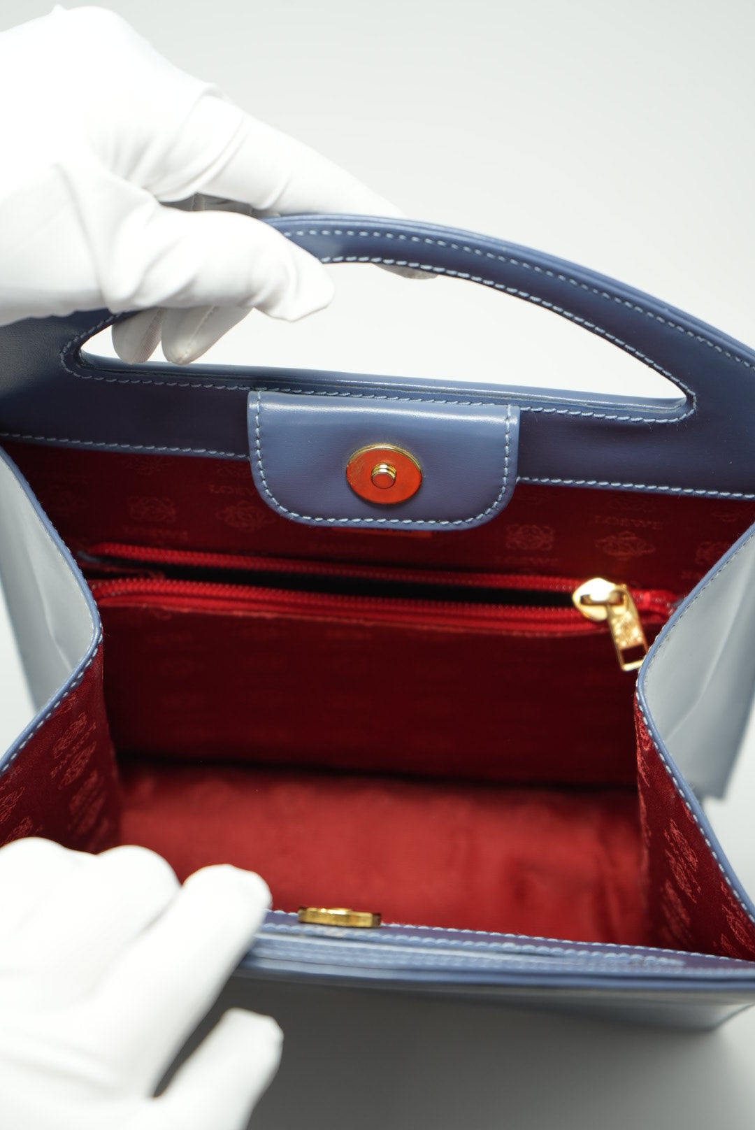 Pre-Owned Loewe Vintage Museum HandBag Blue
