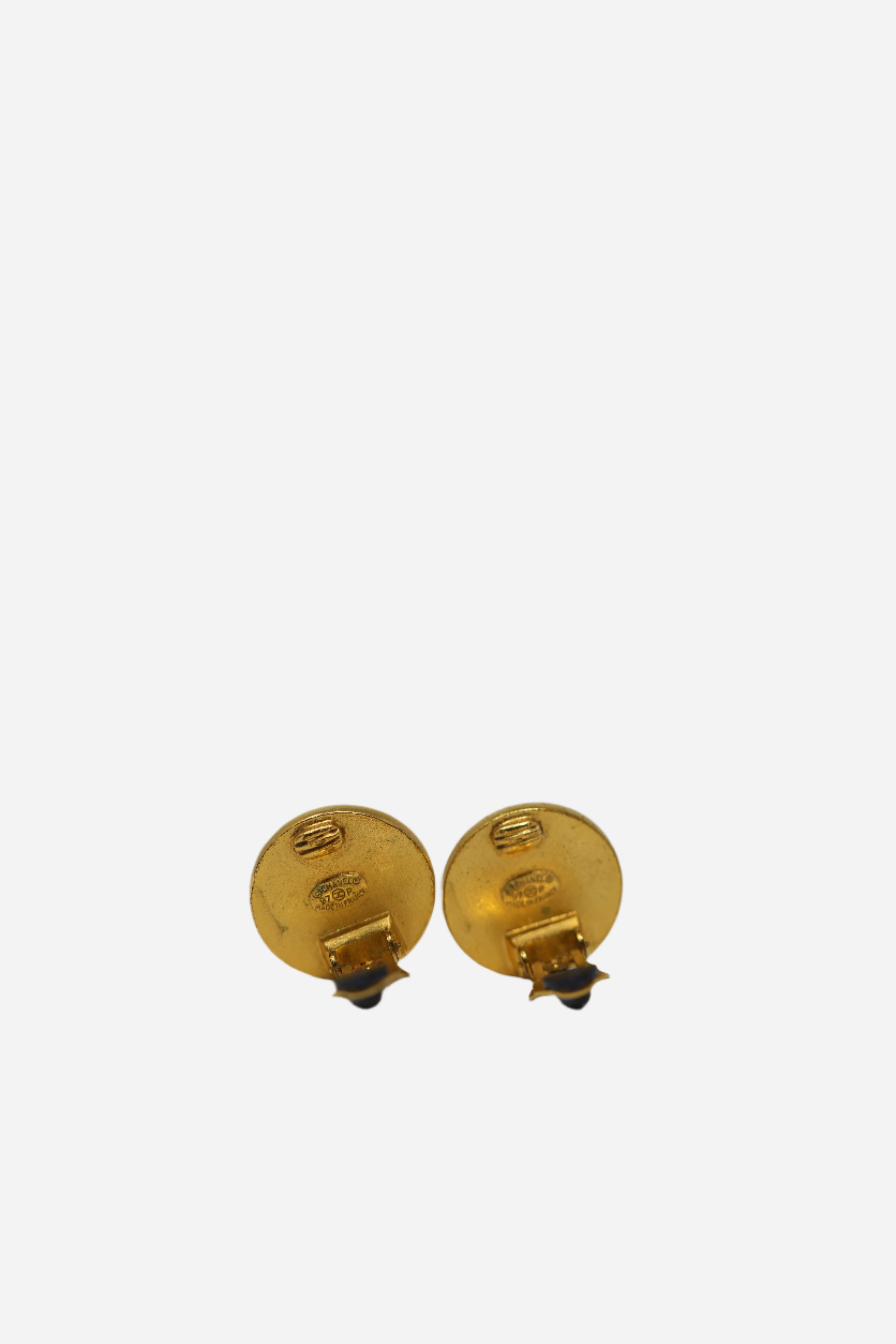 Pre-owned Chanel Cameilia Earrings Clip-on