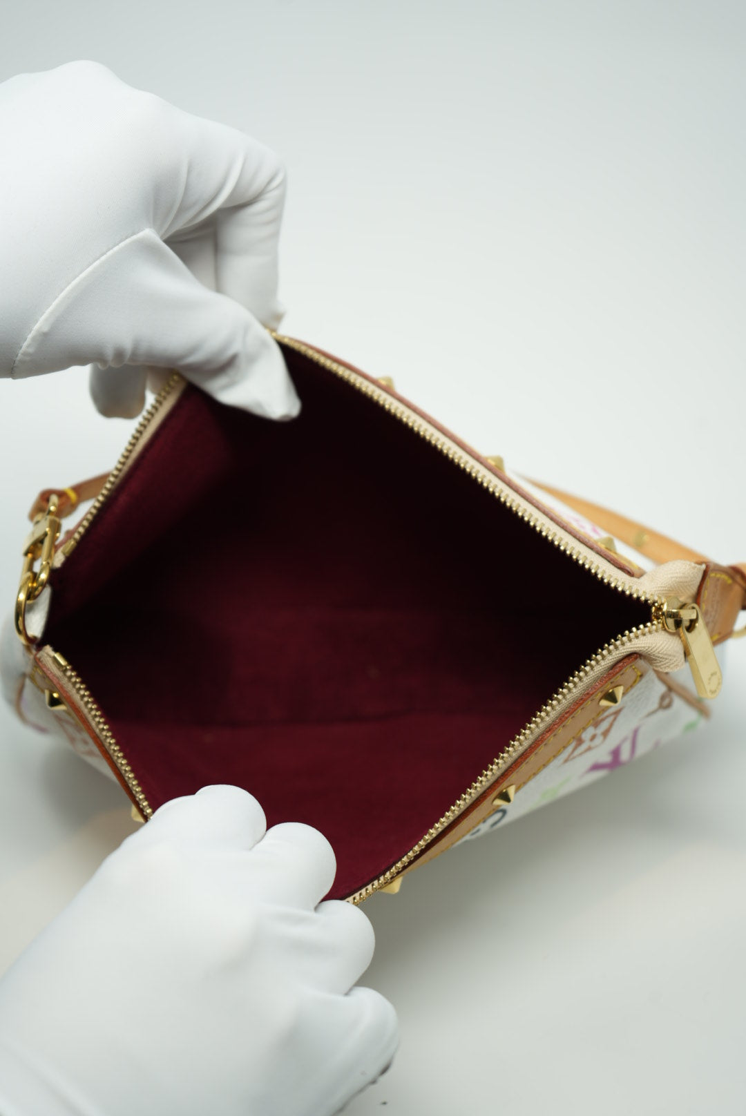 Louis Vuitton Pochette Accessoire