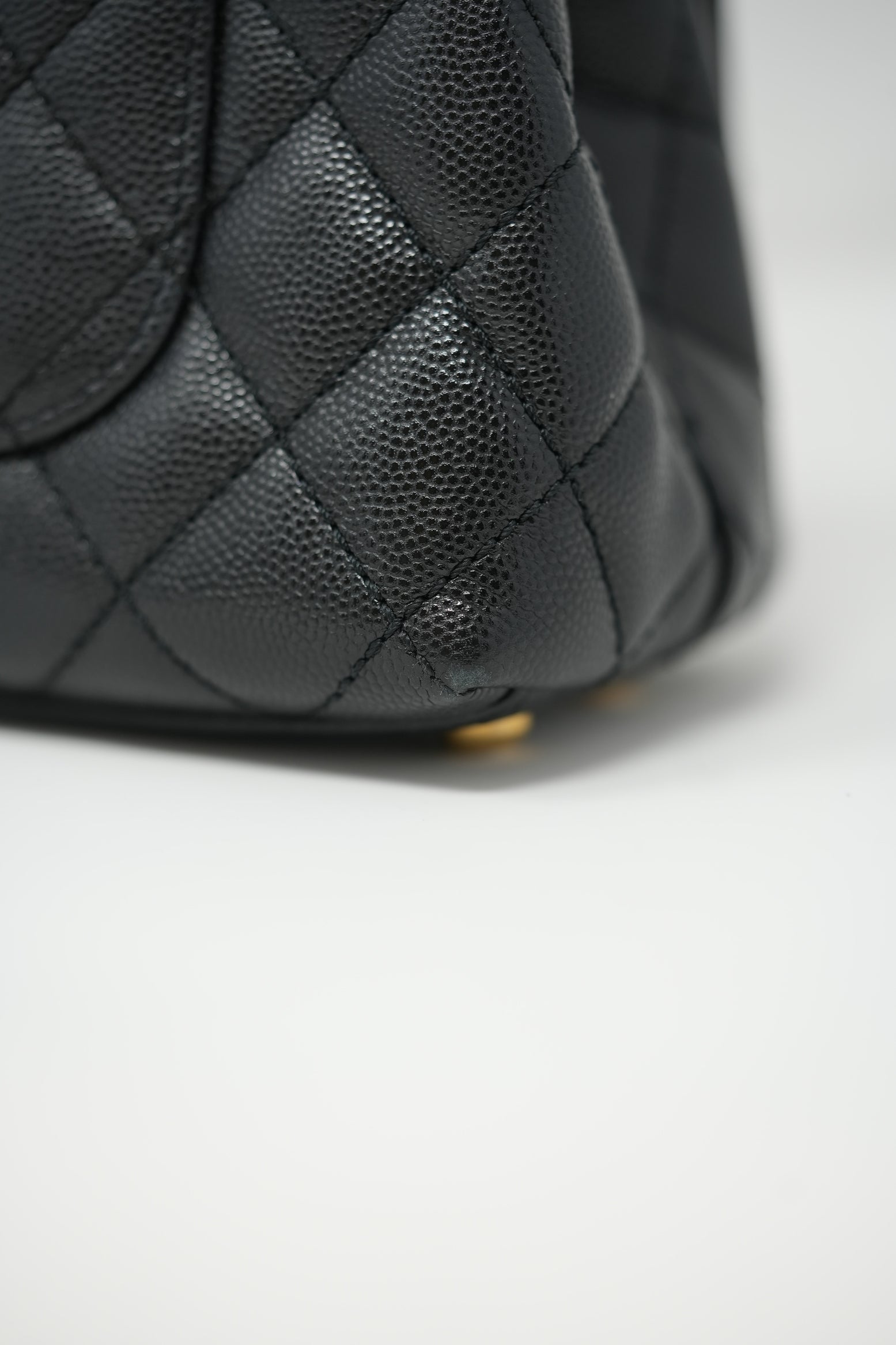 Pre-Owned Chanel Black Caviar Extra Mini Chain Wrapped Coco Handle