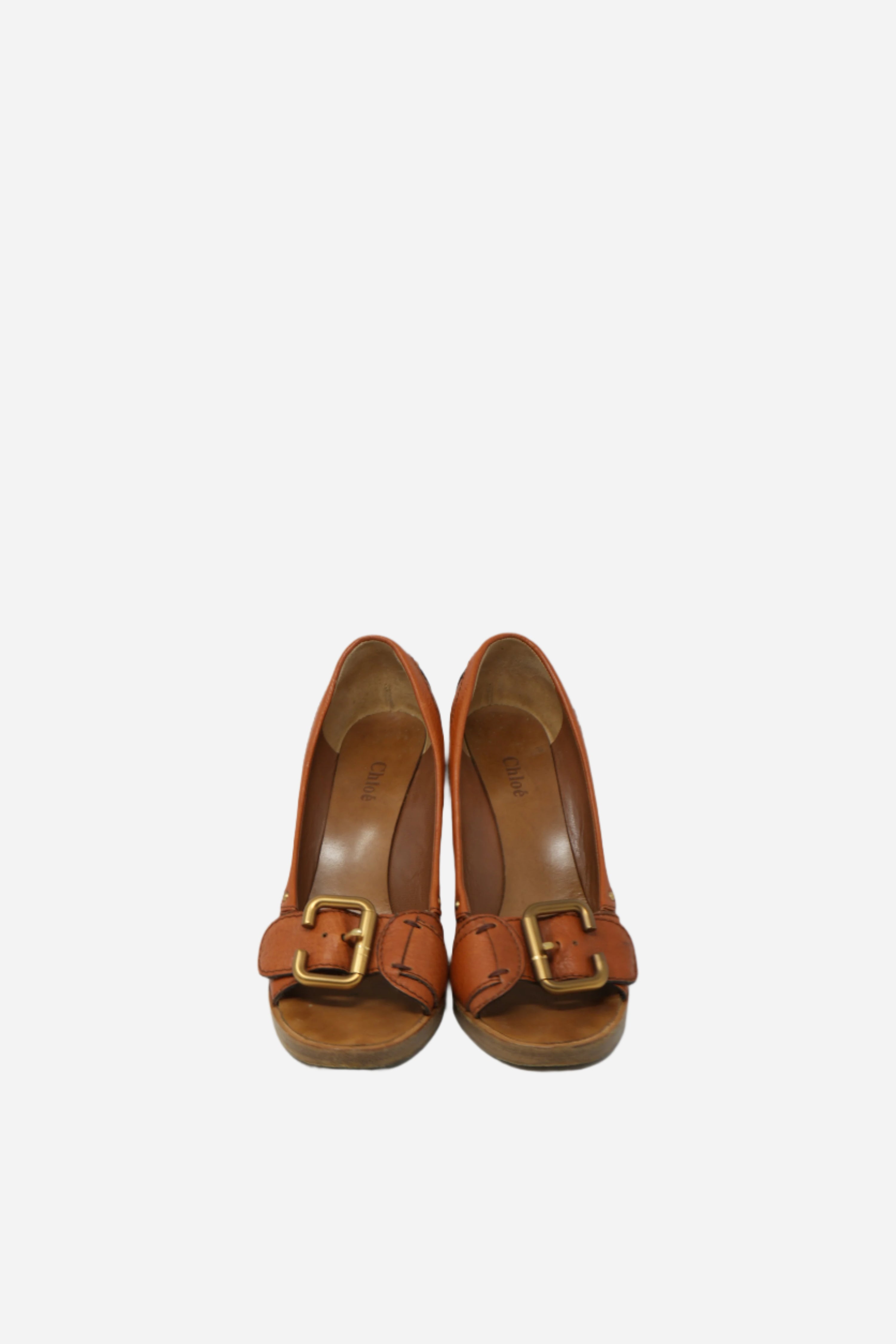 Chloe Brown Leather Platform Pumps