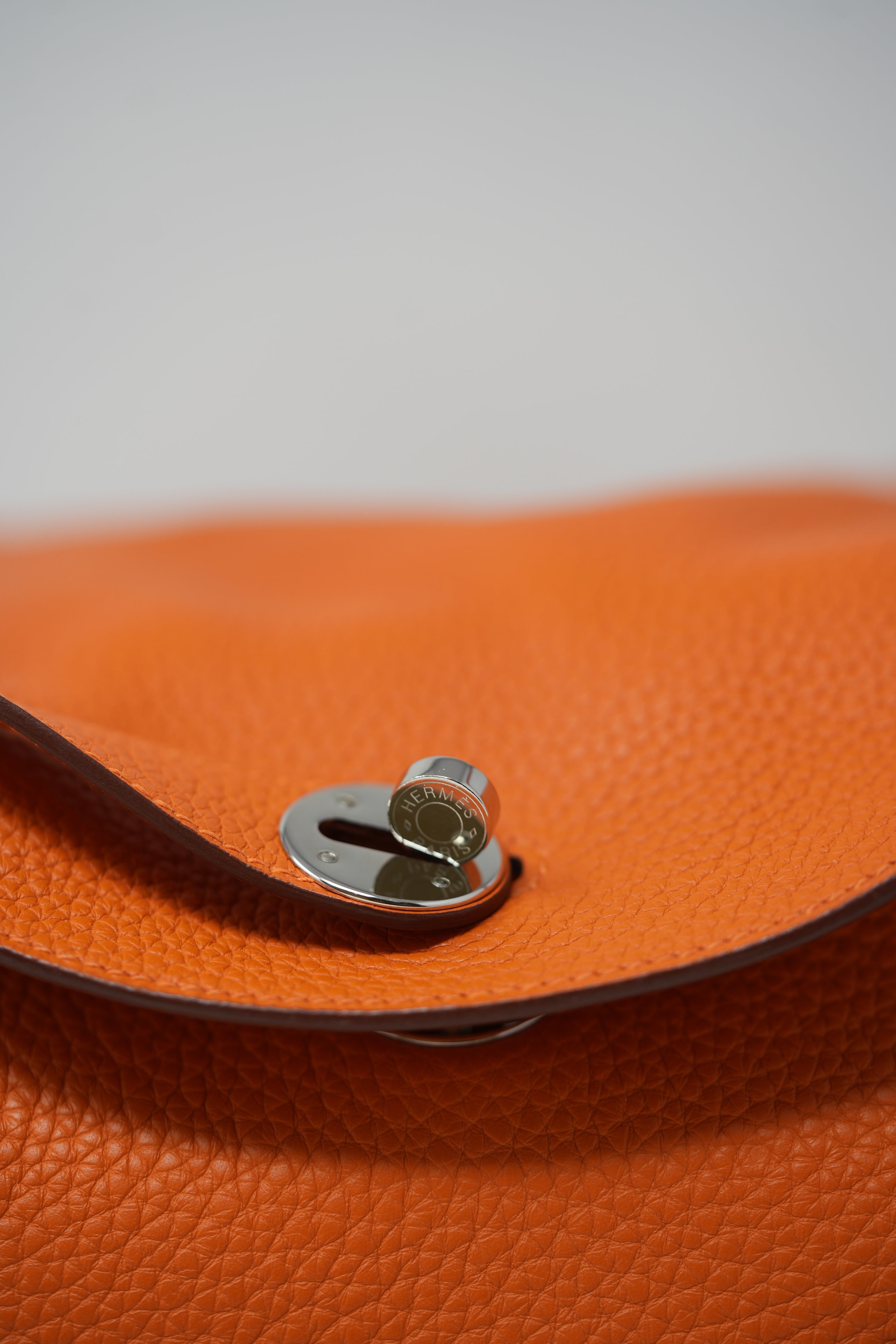 Hermes Lindy 30 TC Leather Handbag T 2015