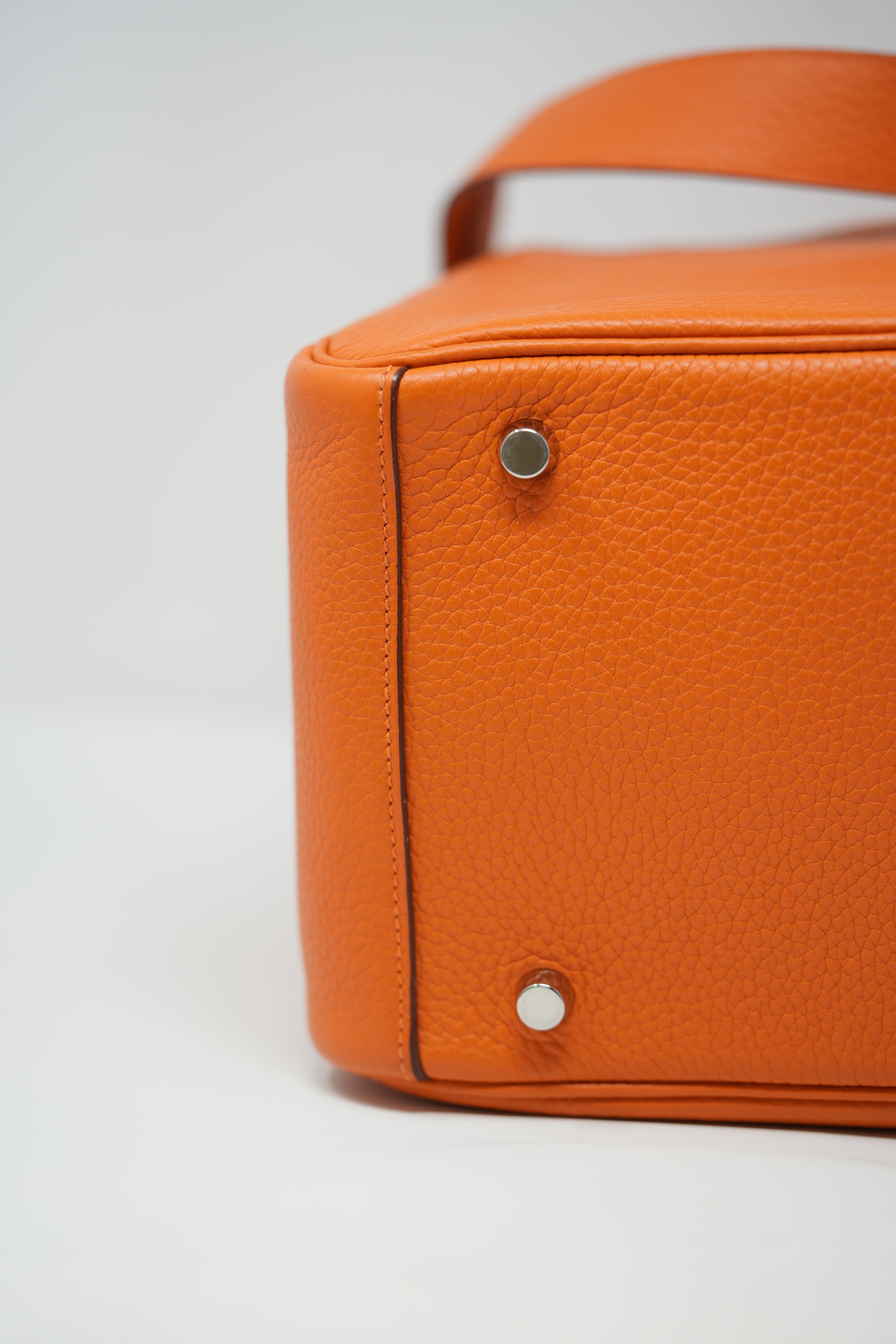 Hermes Lindy 30 TC Leather Handbag T 2015