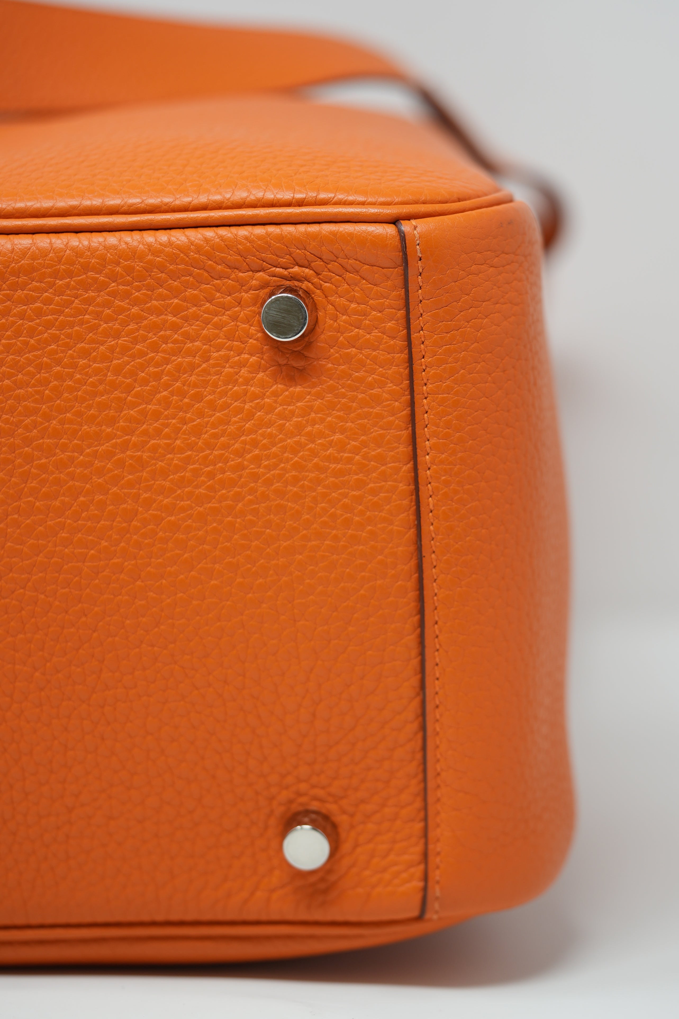 Hermes 2015 Lindy 30 TC Leather Handbag