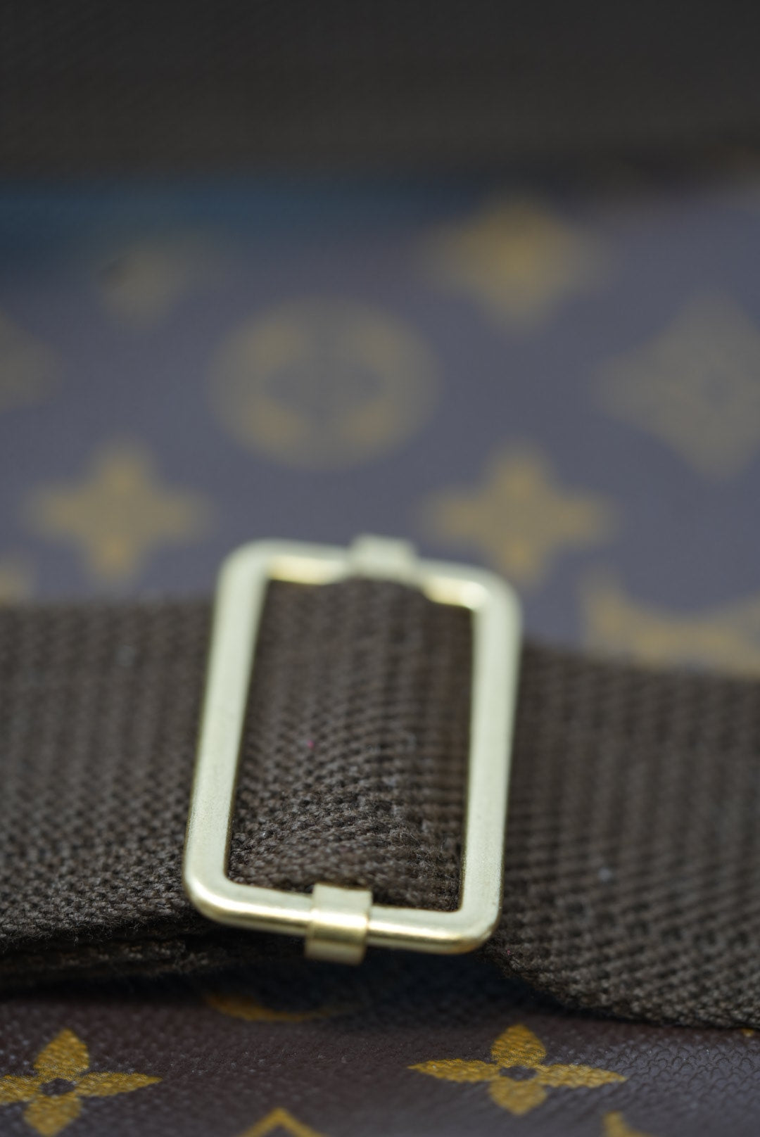 Louis Vuitton Bosphore Pochette Crossbody 2005