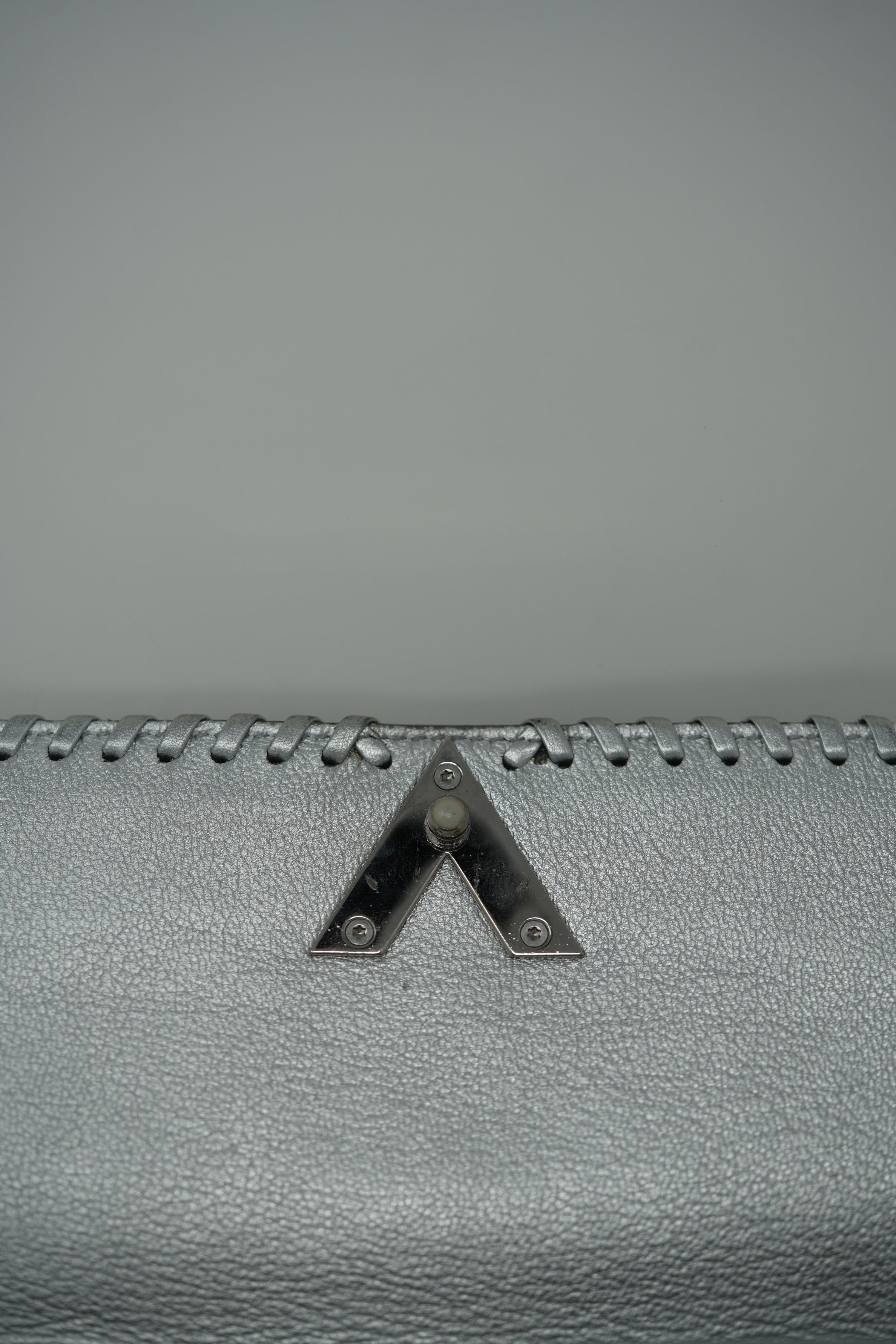 Louis Vuitton Leather Very Chain Bag