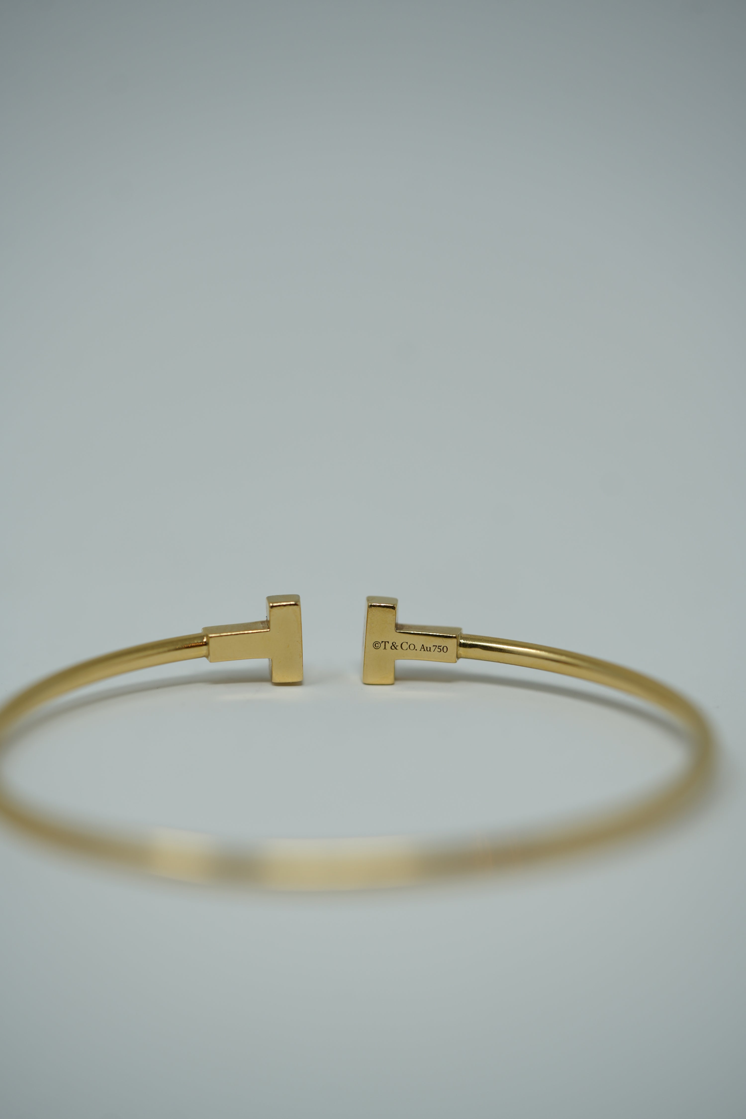 Tiffany T Narrow Bracelet 18K