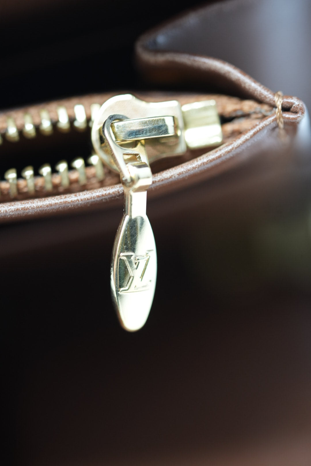 Louis Vuitton Patent Zipper Long Wallet