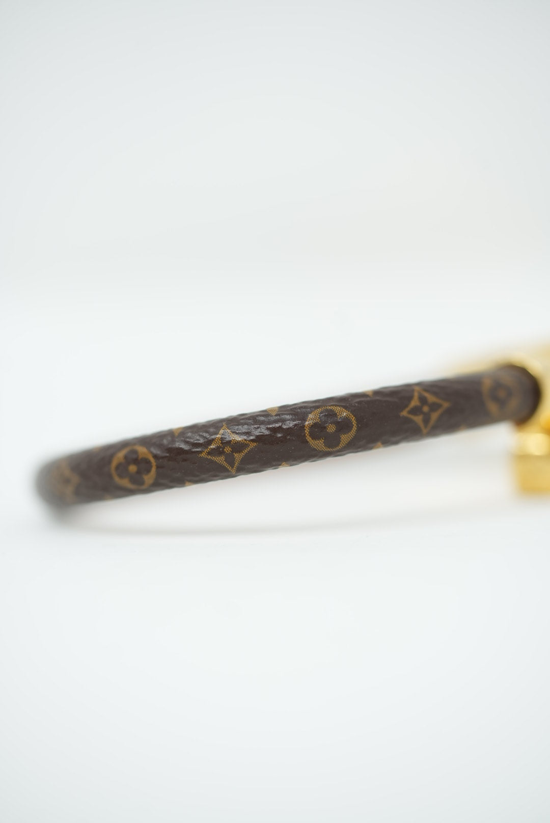 Louis Vuitton Charm Brace Size 17