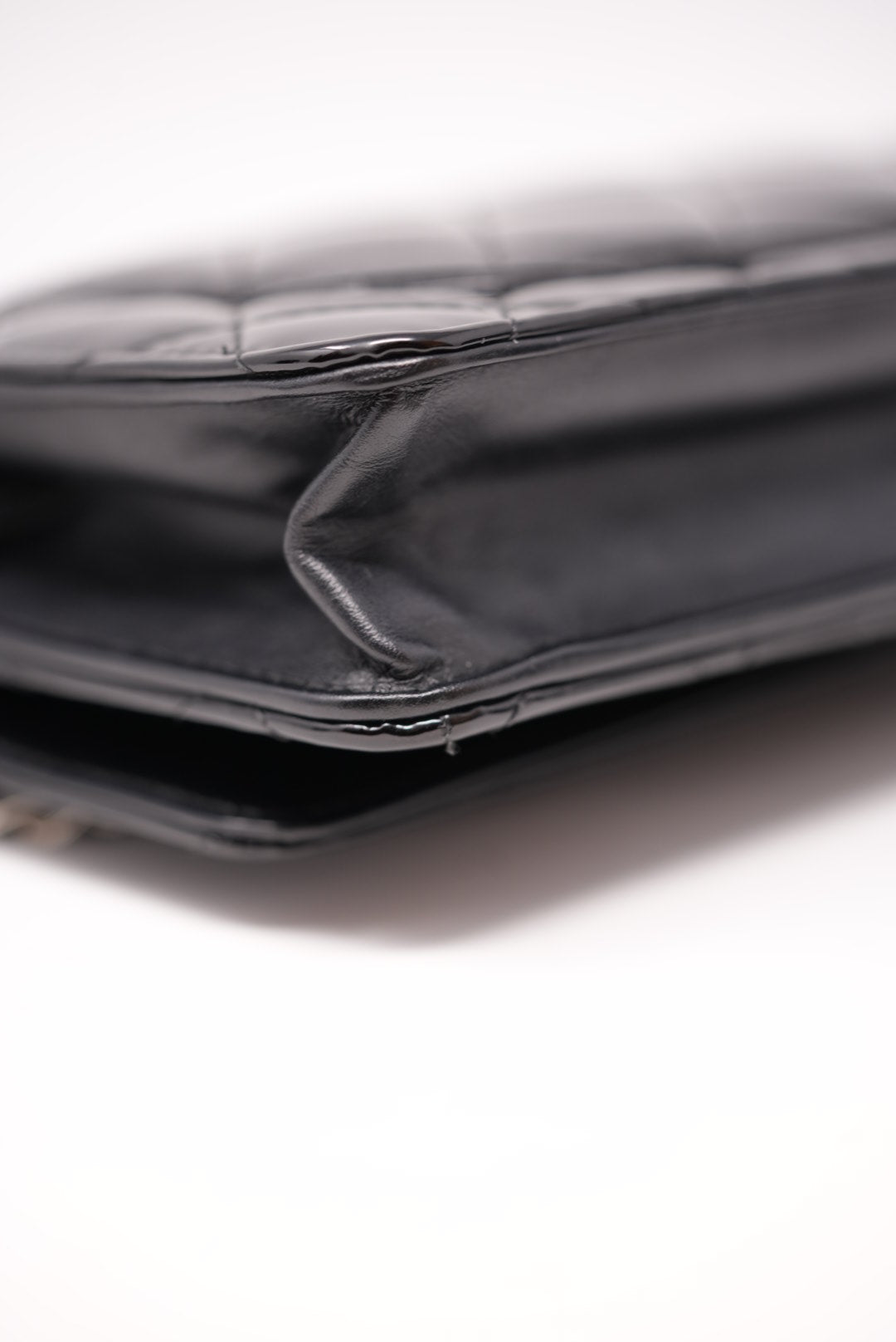 Pre-Owned CHANEL Patent WALLET On CHAIN