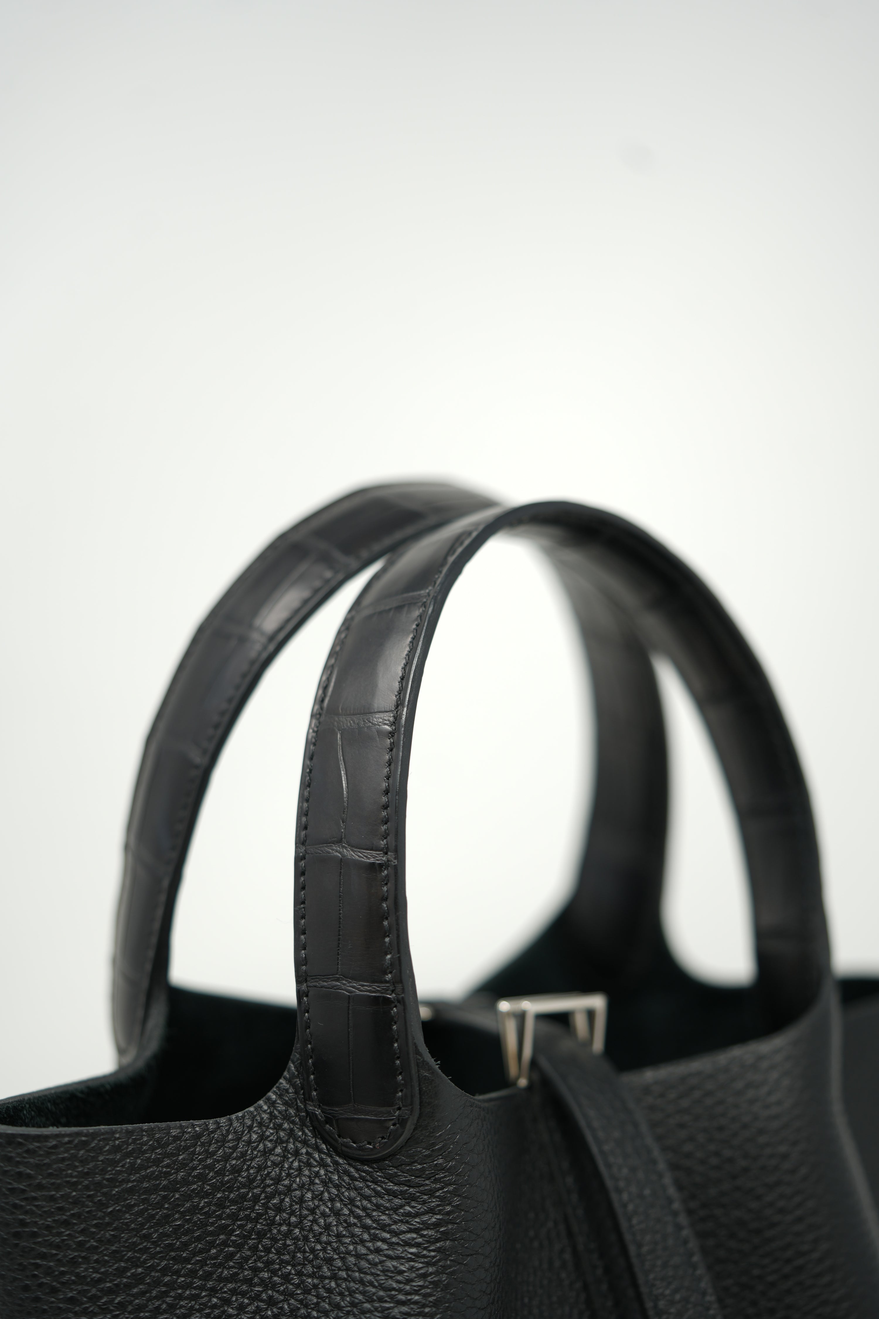 Hermes Picotin Touch 18 TC Leather Black