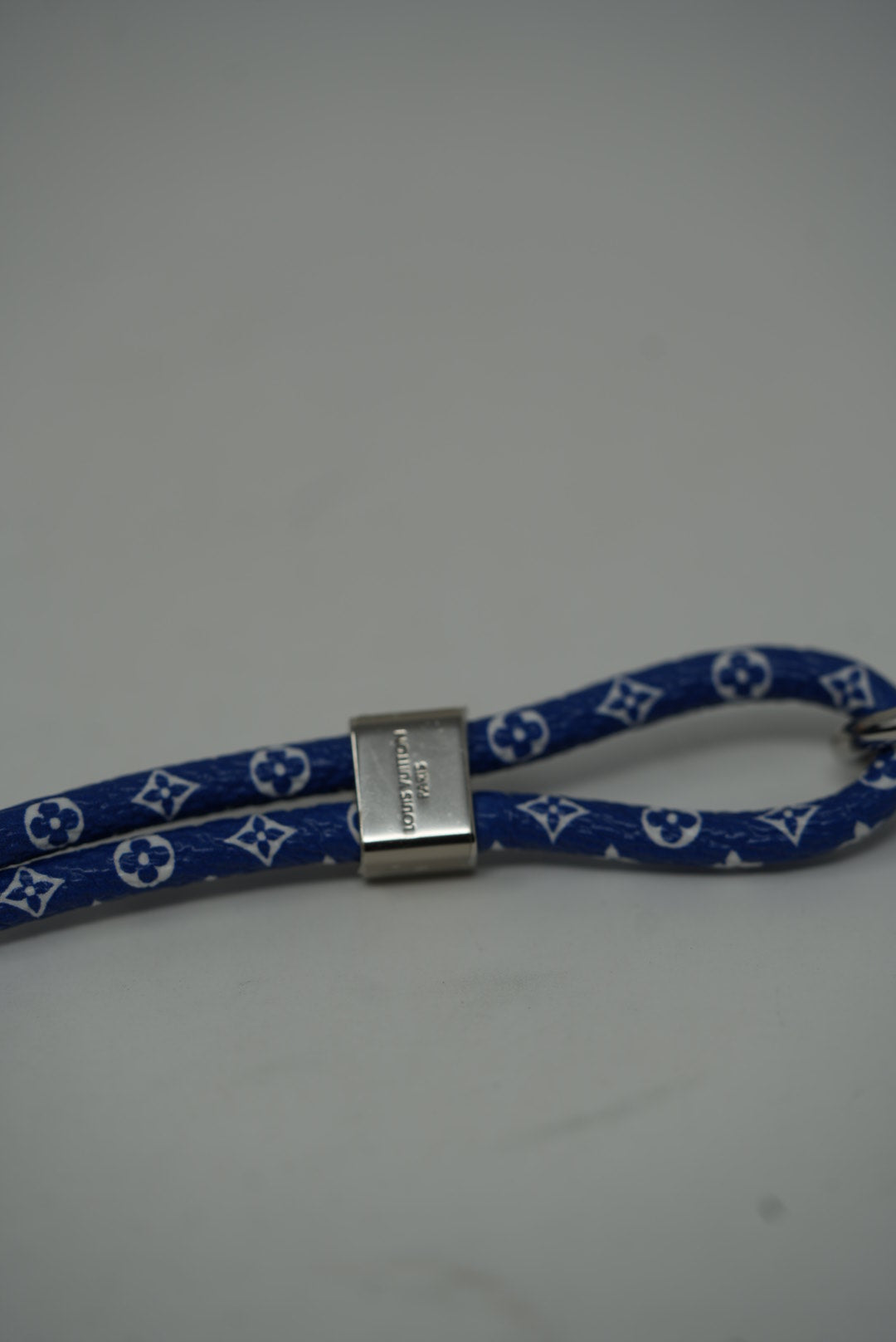 LOUIS VUITTON Monogram Silicone Louise Phone Holder Blue