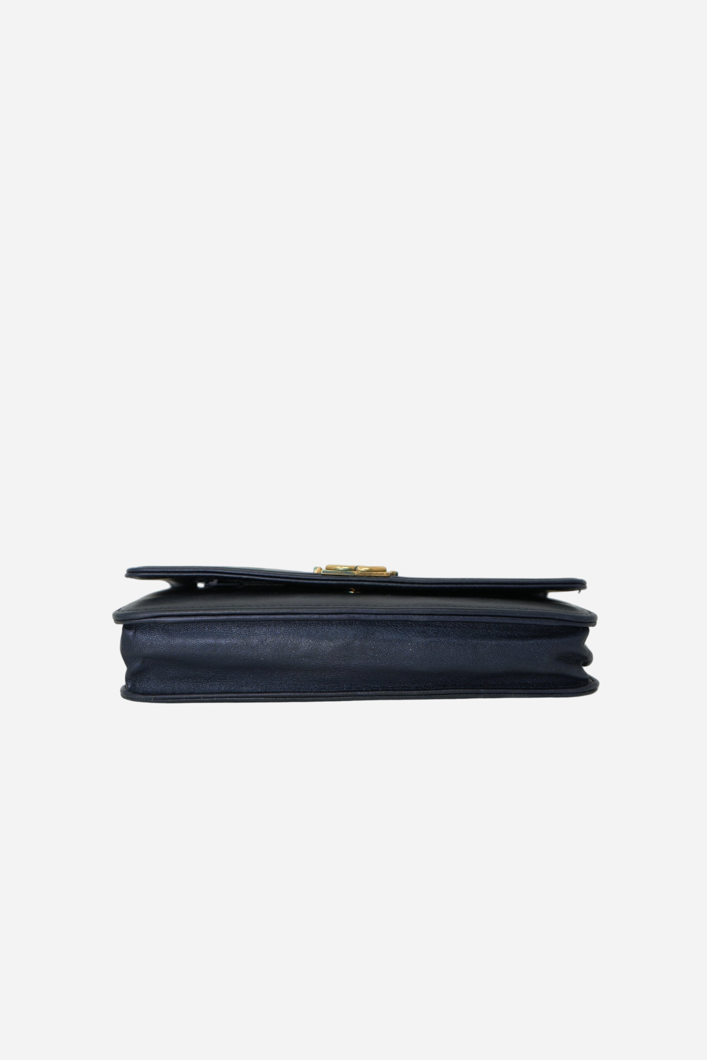 Pre-Owned Chanel Lambskin Boy Wallet On Chain Navy