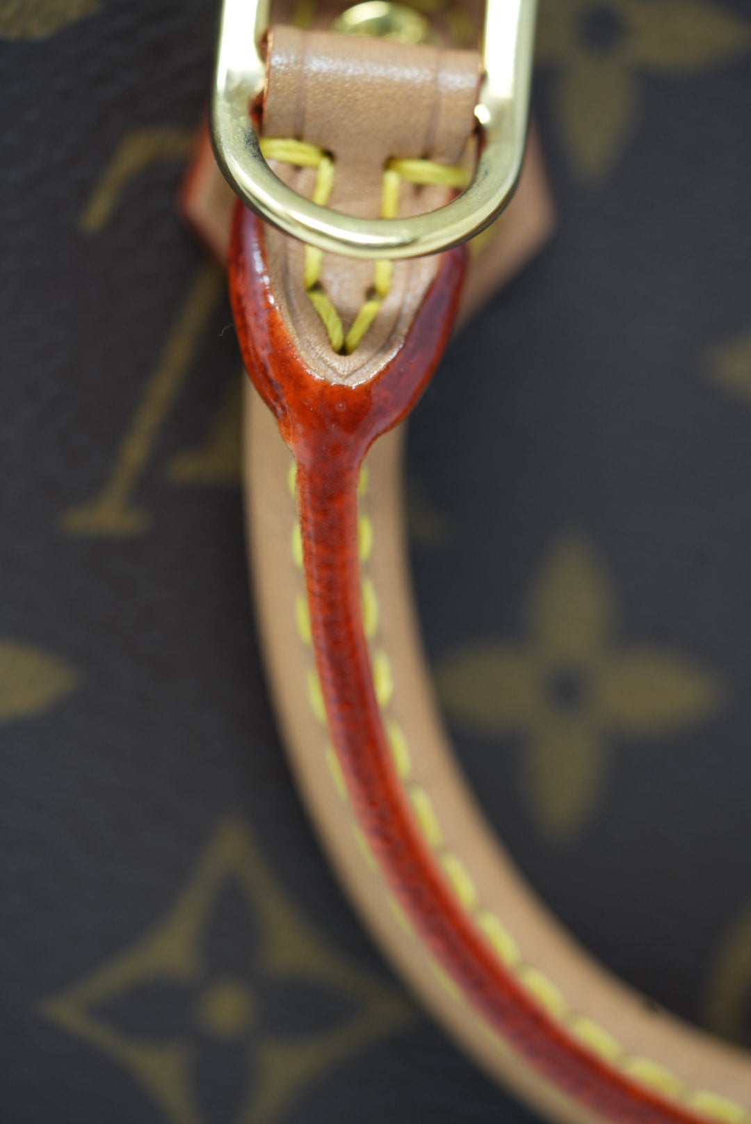 Louis Vuitton Petit Sac Plat 2020