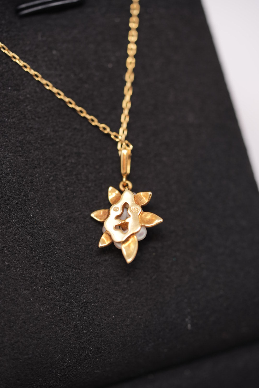 Mikimoto K18 7 Pearls Necklace