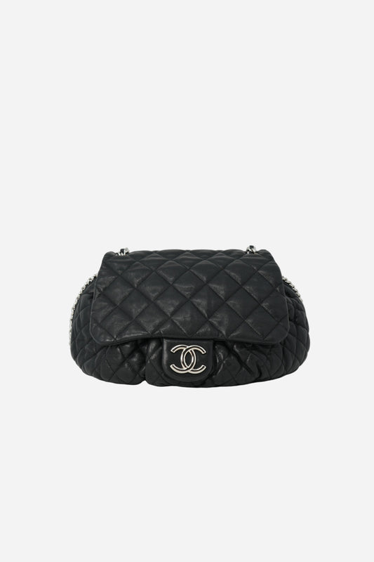 Pre-Owned Chanel Washed Lambskin Quilted Large Chain Around Bag Black