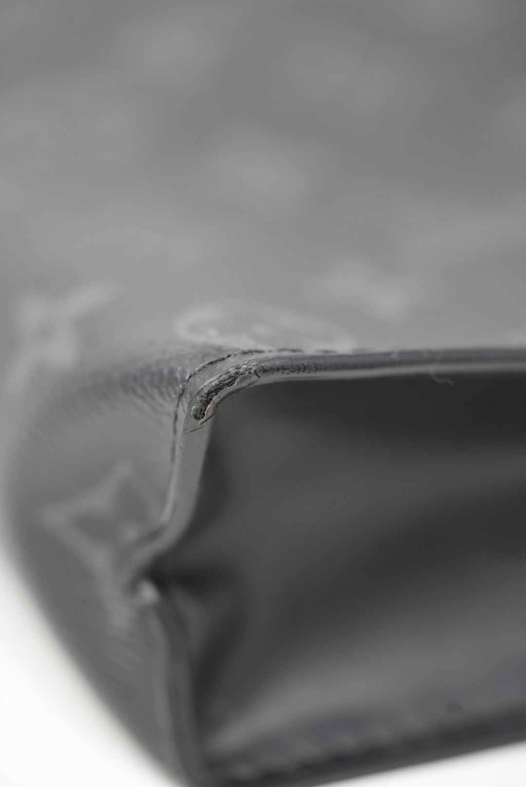 Louis Vuitton Pochette Voyage MM 2018