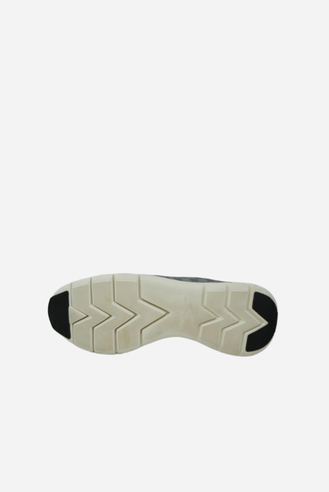 Louis Vuitton Men Grey Damier Fastlane Sneakers