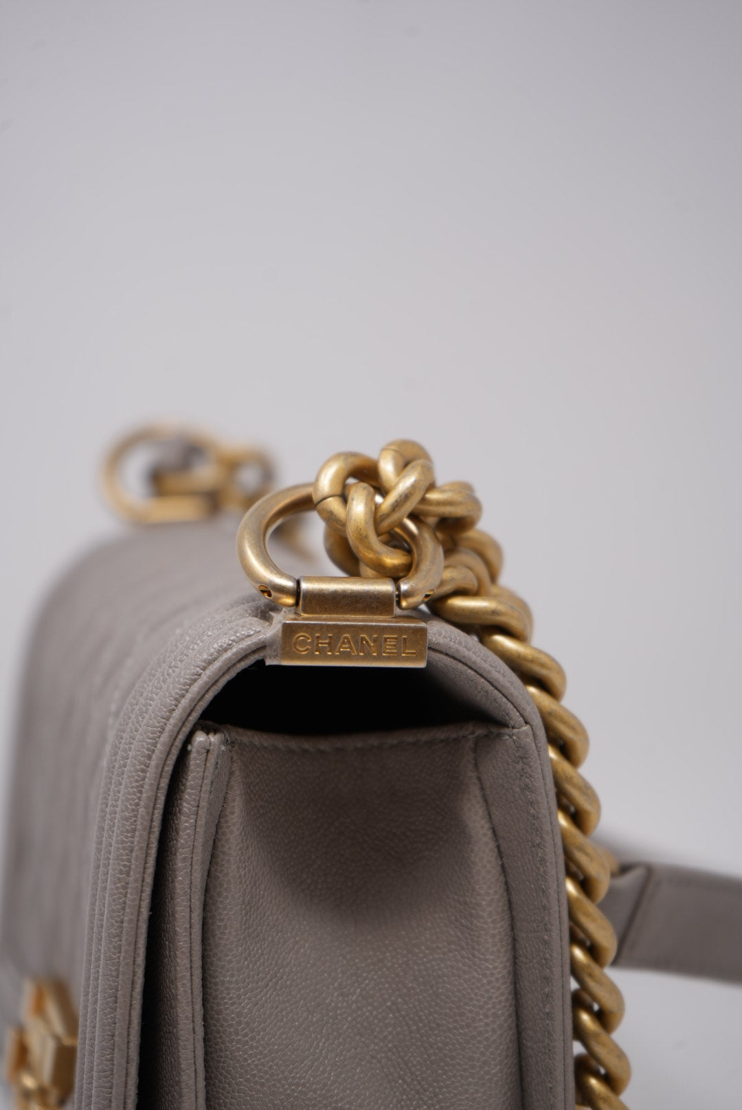 Pre-Owned Chanel Boy Classic Flap Bag Caviar Small