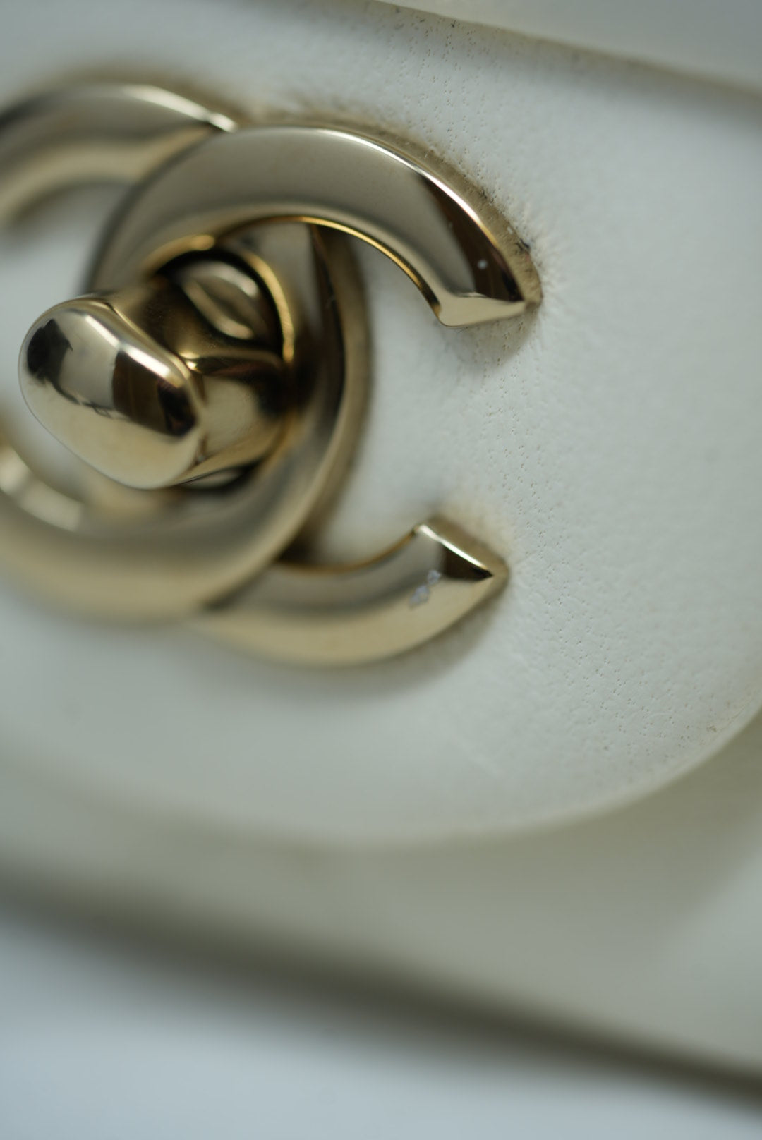 Pre-Owned Chanel Lambskin Mini Square Bag