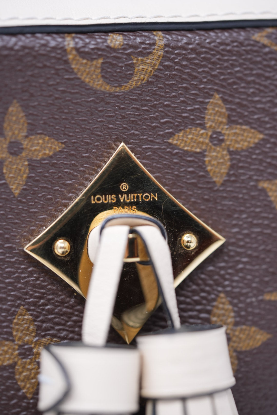 LOUIS VUITTON Monogram Saintonge Handbag