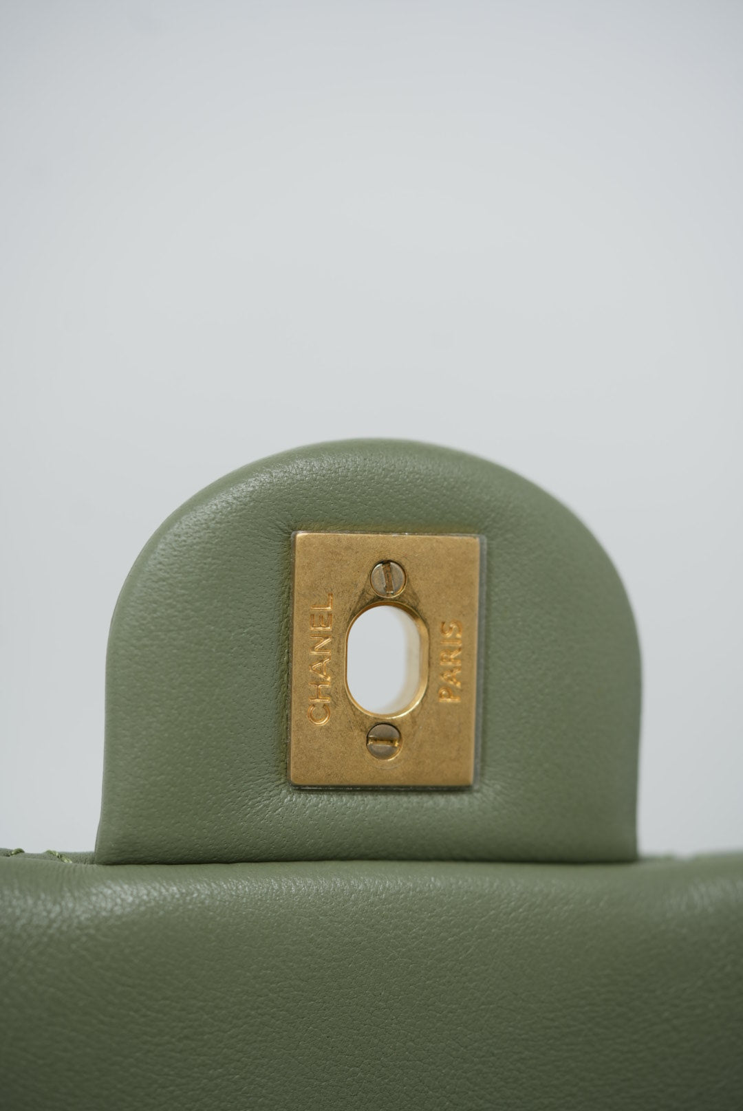 Pre-Owned CHANEL Pearl Crush Mini Rectangular Flap