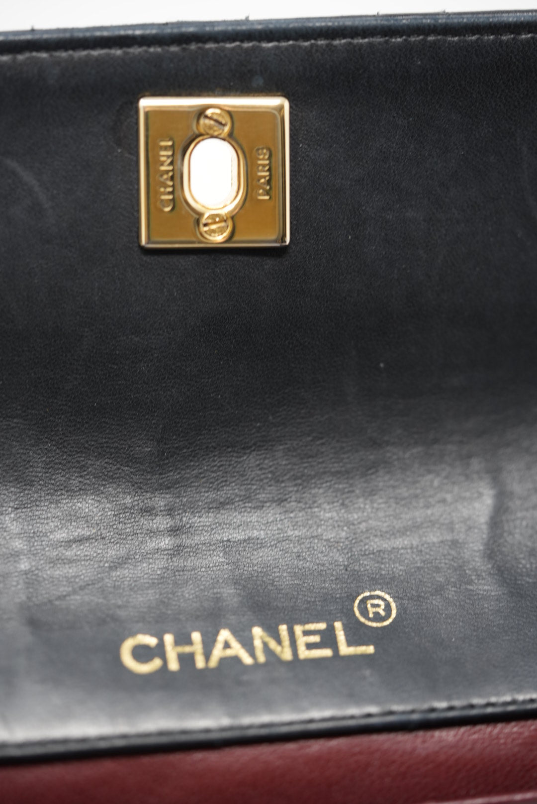 Pre-Owned Chanel Mini Flap Bag Lambskin 1989-1991