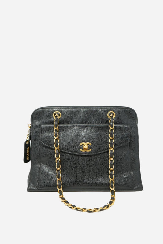 Pre-Owned Chanel Black Caviar Shoulder Bag zipper replaced