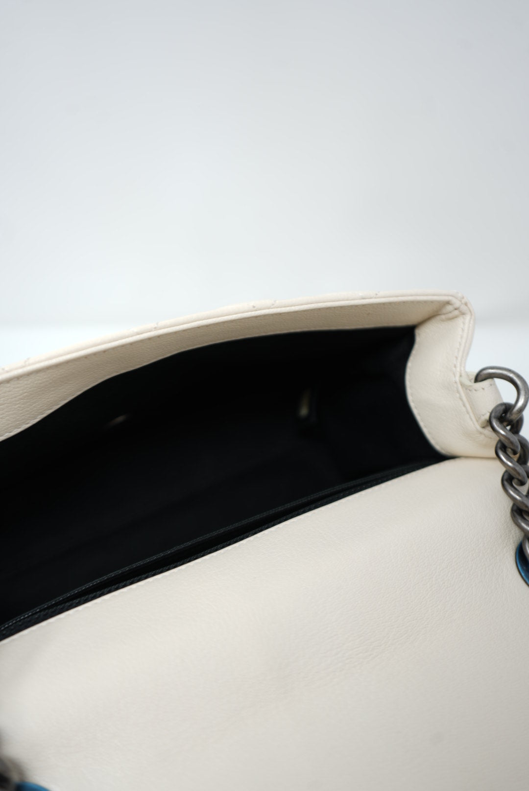 Pre-Owned Chanel Caviar Flap Bag 2015-2016