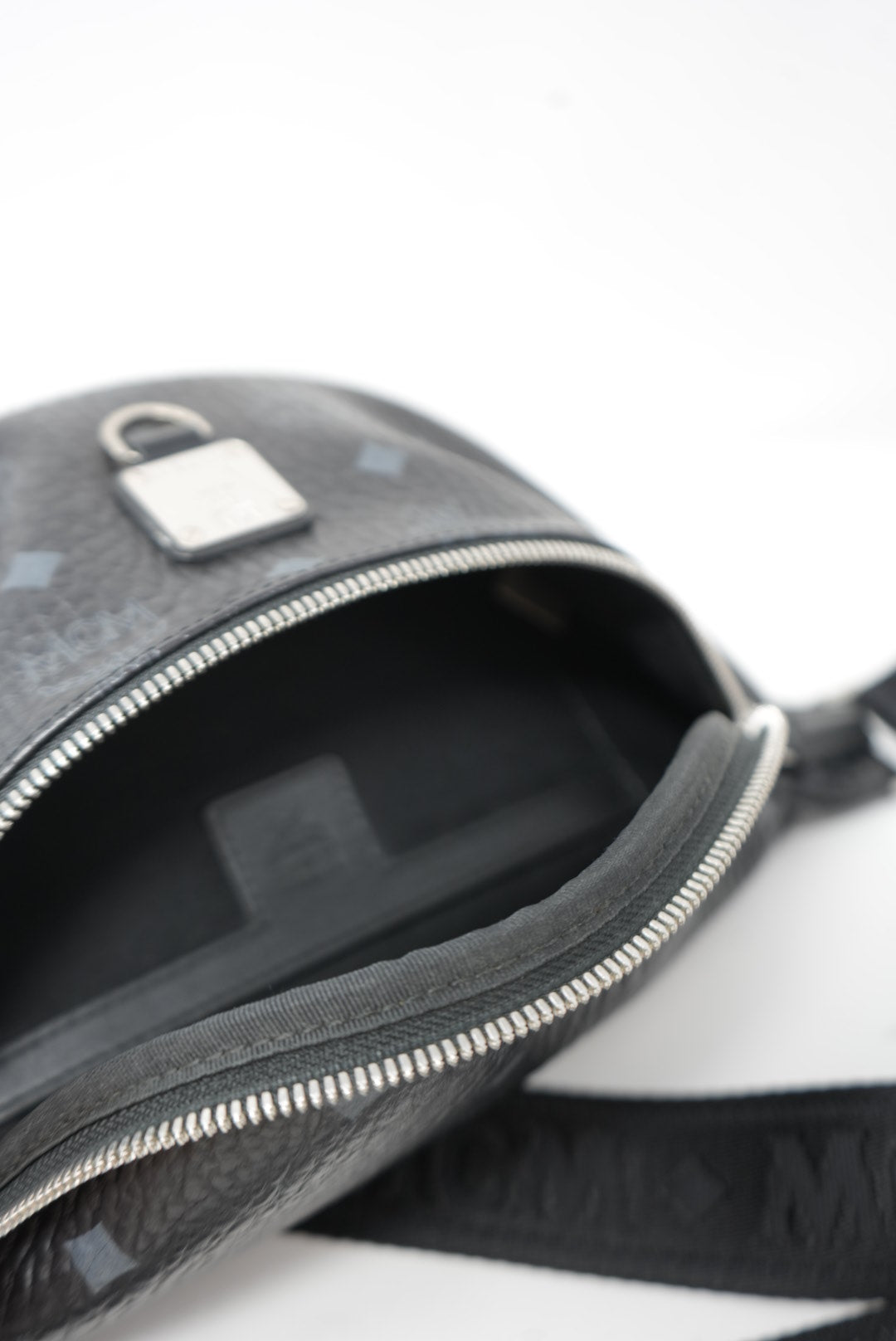 MCM Fursten Belt Bag Visetos