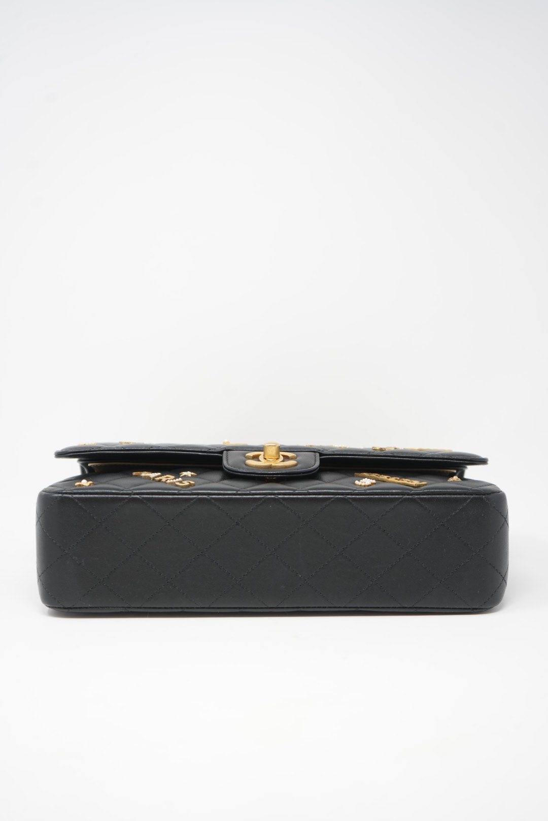 Pre-Owned Chanel Rue Cambon Charms Double Flap 2021 Lambksin Medium