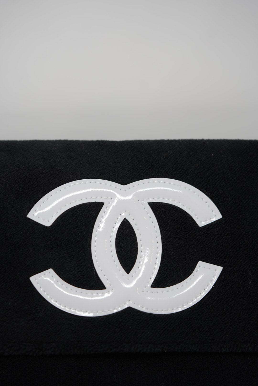 Pre-owned Chanel Vip Gift Towel Bag Black