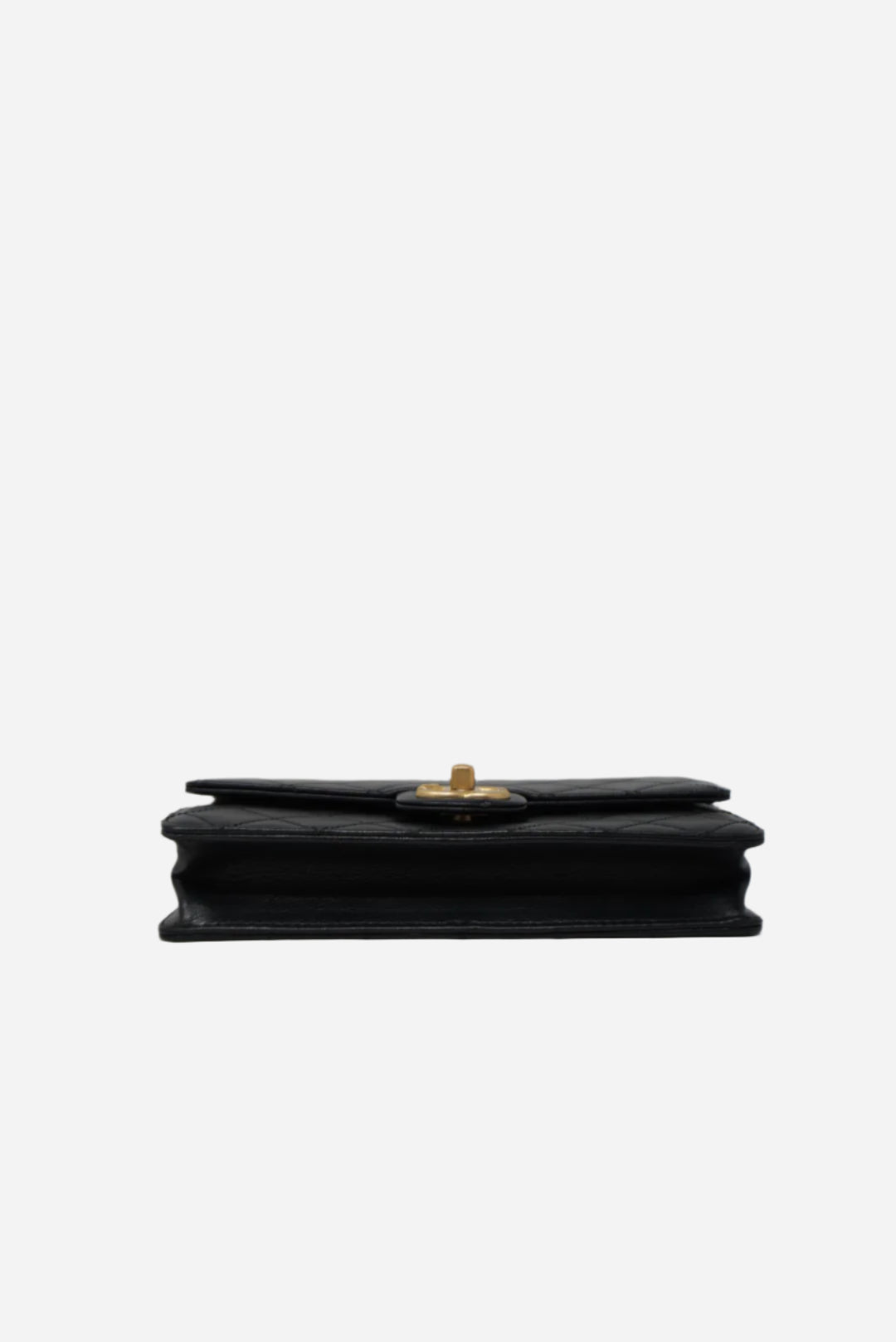 Pre-owned Chanel Lambskin Pearl Wallet On Chain