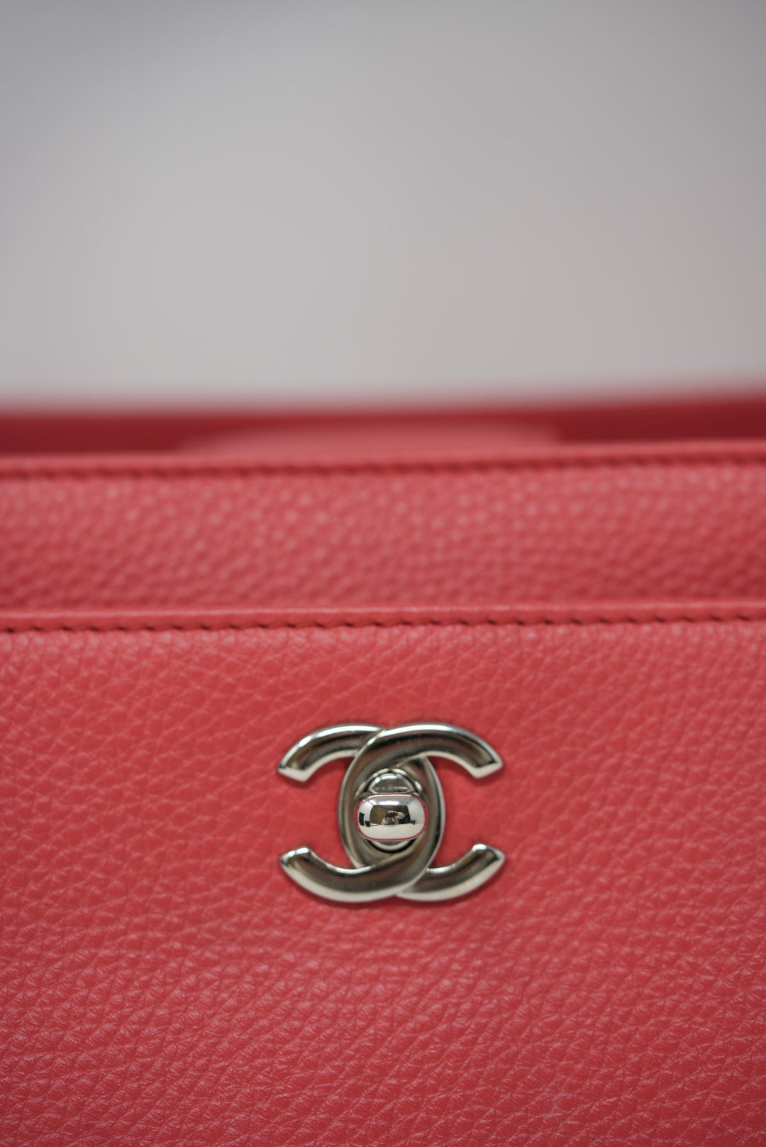Pre-owned Chanel Calfskin Mini Tote