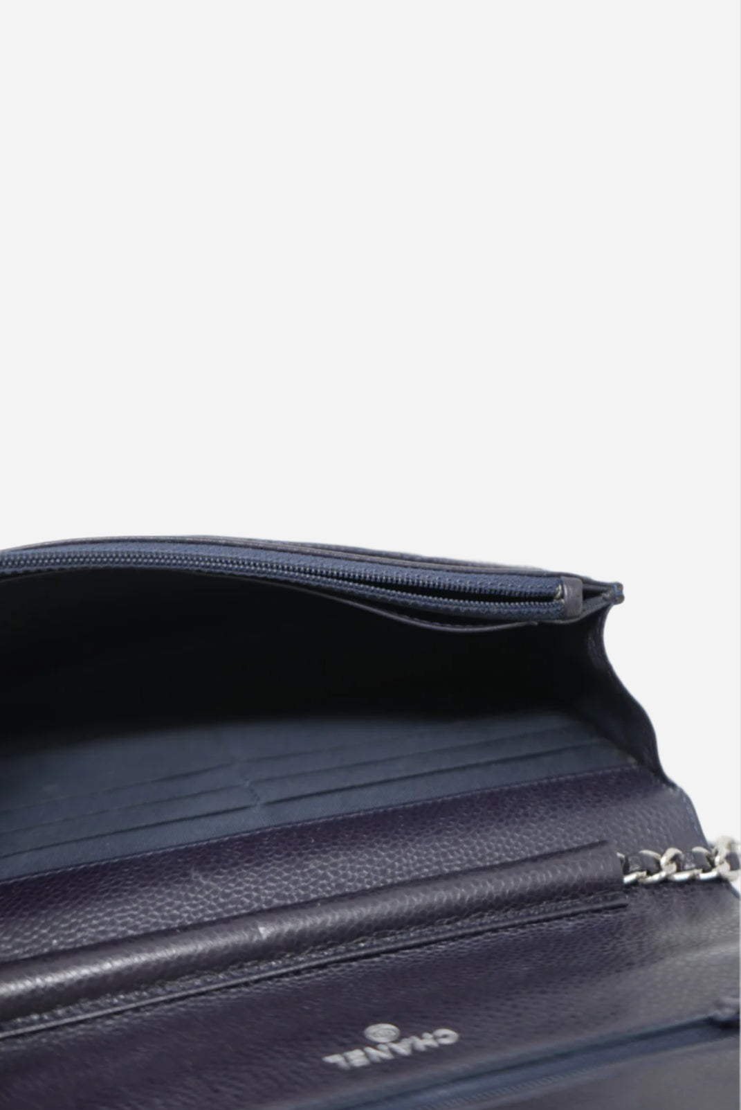 Pre-Owned Chanel 2013-2014 Navy Blue Wallet On Chain Caviar