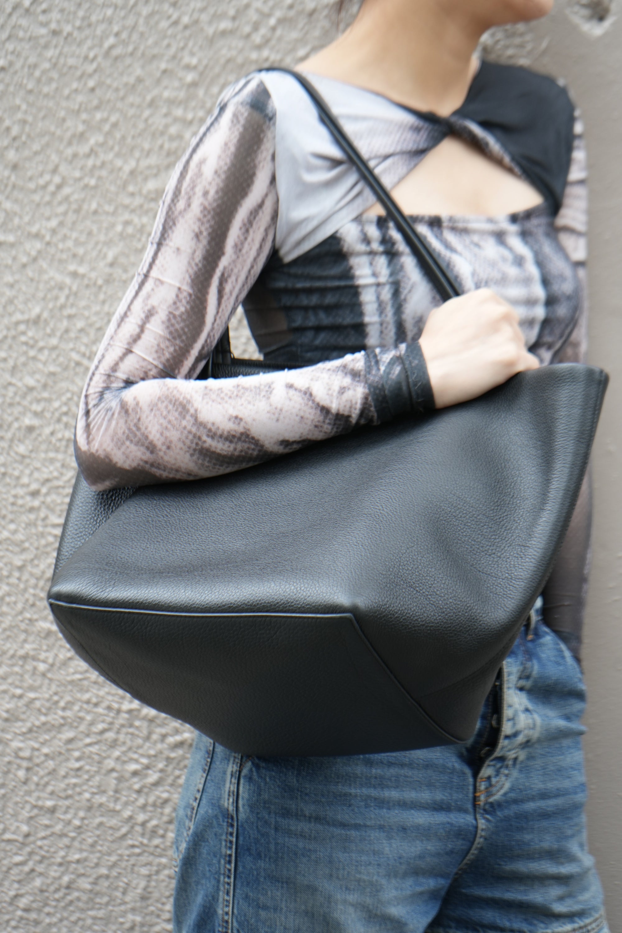 THE ROW Park Three Leather Tote