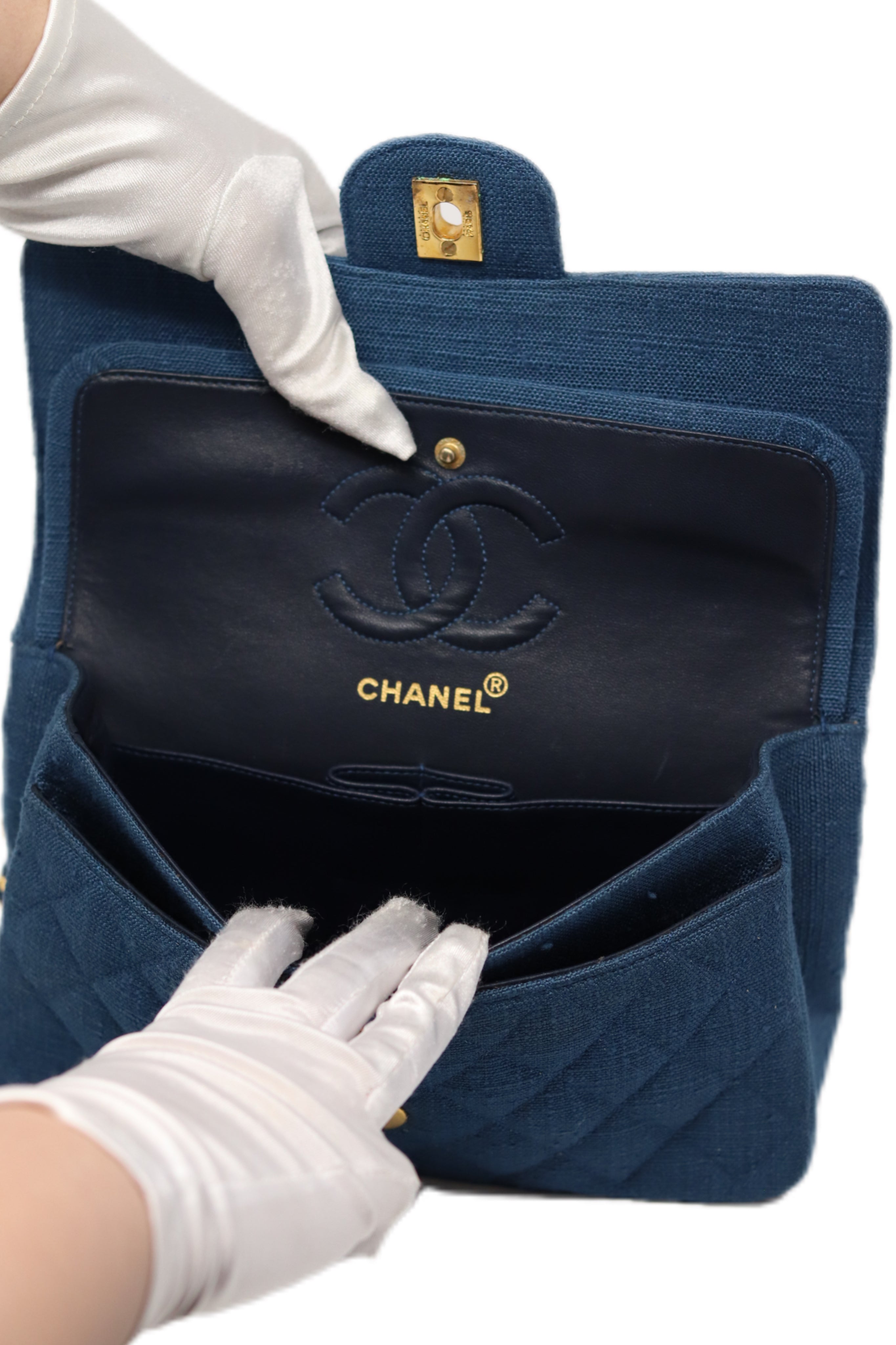 Pre-Owned Chanel Classic Double Flap Bag Linen Canvas