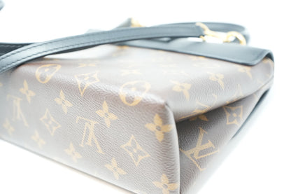 Louis Vuitton Monogram Locky BB