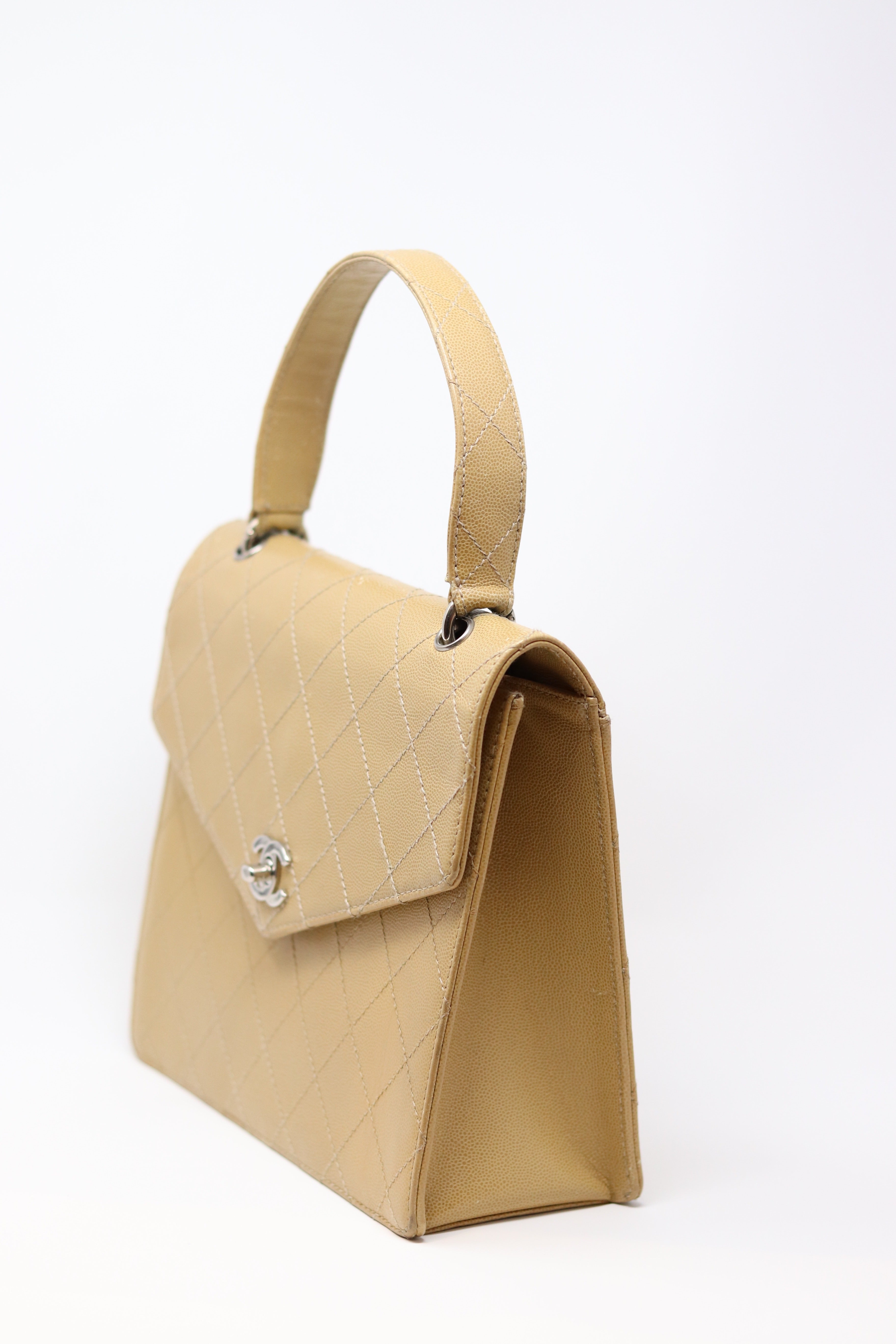 Pre-Owned CHANEL Beige Wild Stitch Kelly Top Handle Bag