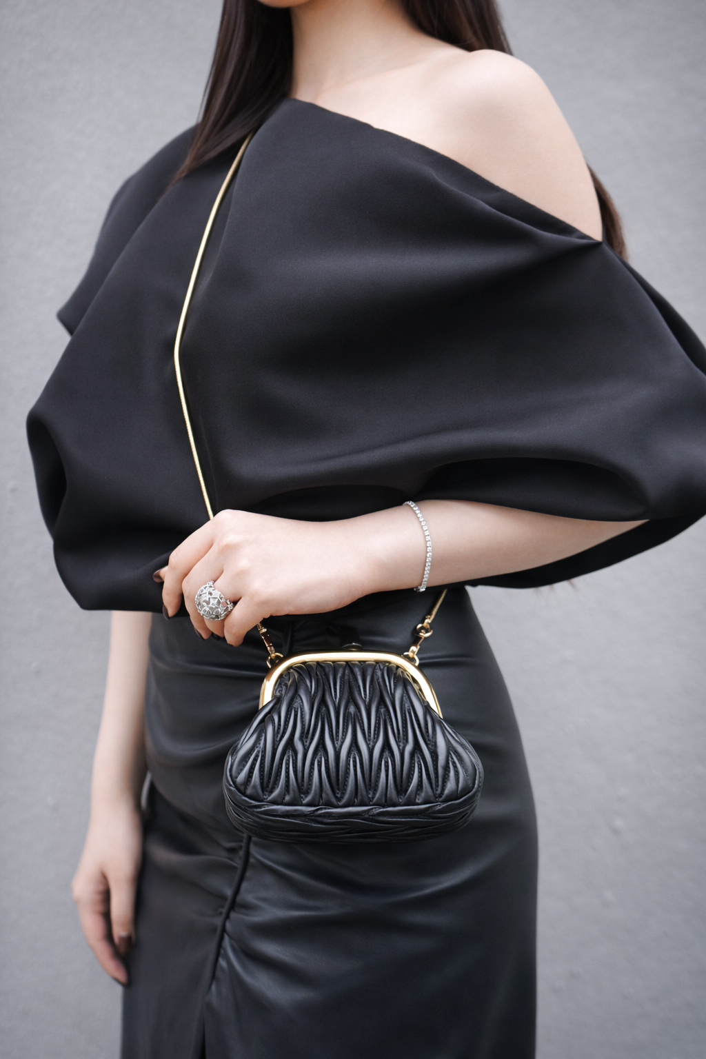 Miu Miu Miu Belle Mini matelassé leather clutch