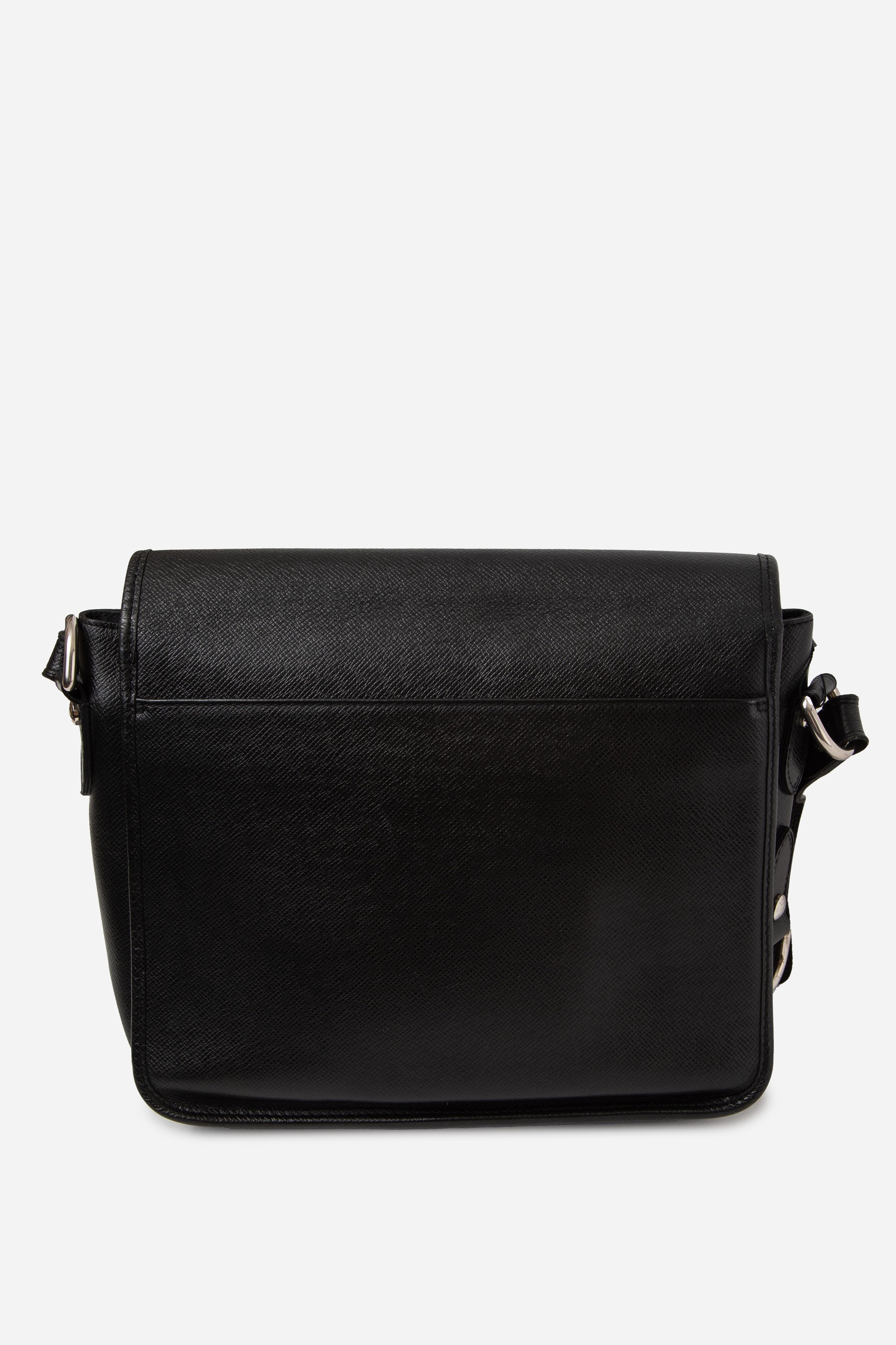 Louis Vuitton 2007 Black Taiga Andrei Messenger Bag