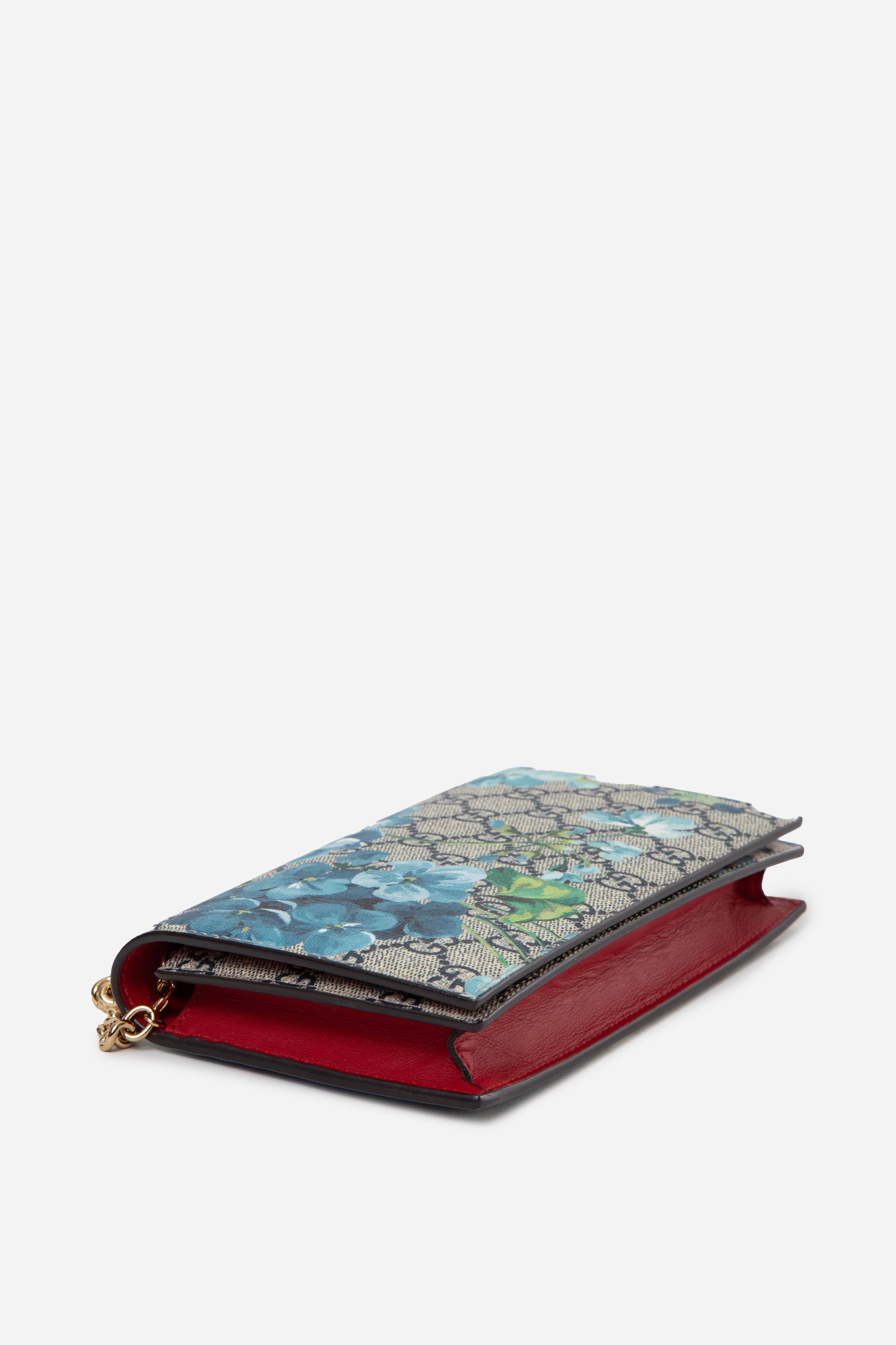 Gucci GG Supreme Blooms Wallet on Chain
