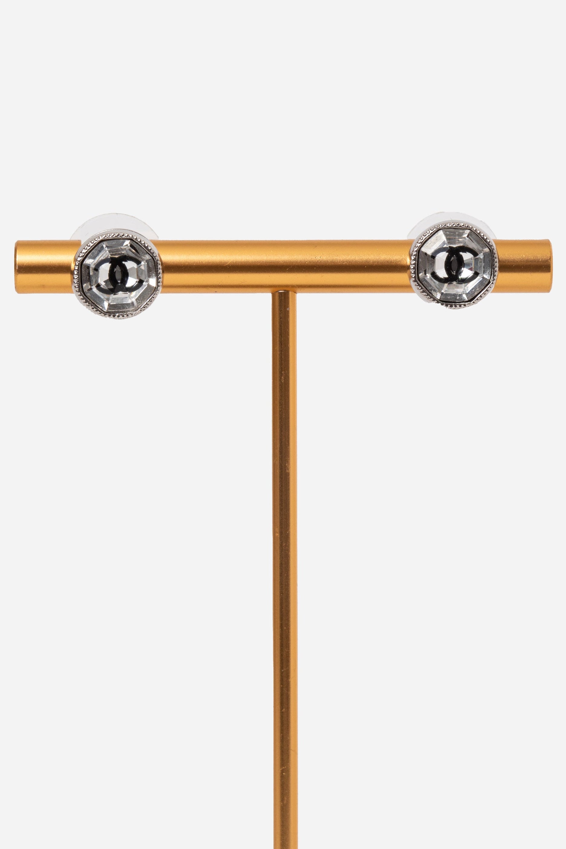Pre-Owned Chanel 2018 Silver Crystal CC Logo Stud Earrings