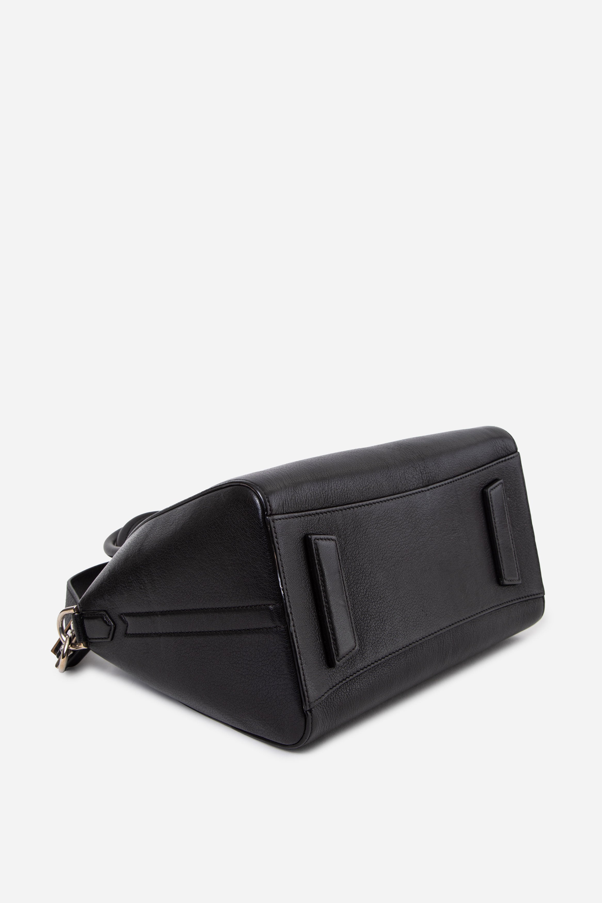 Givenchy Black Sugar Goatskin Small Antigona Top Handle With Strap