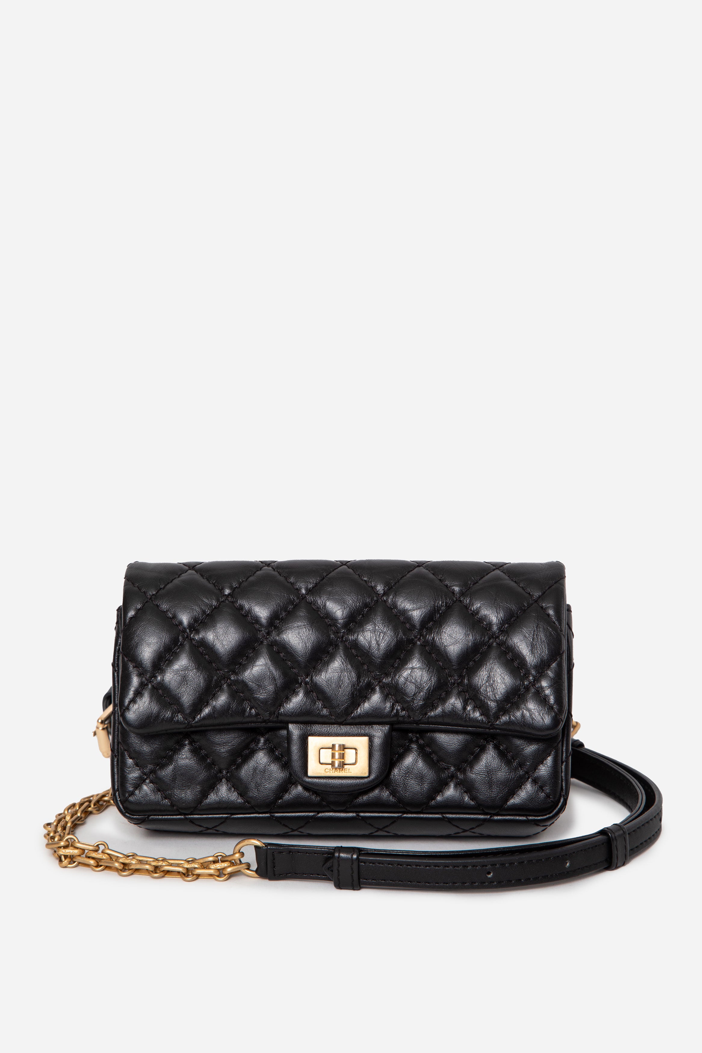 Pre-Owned Chanel 2019 Black Aged Calfskin 2.55 mini Waist Bag